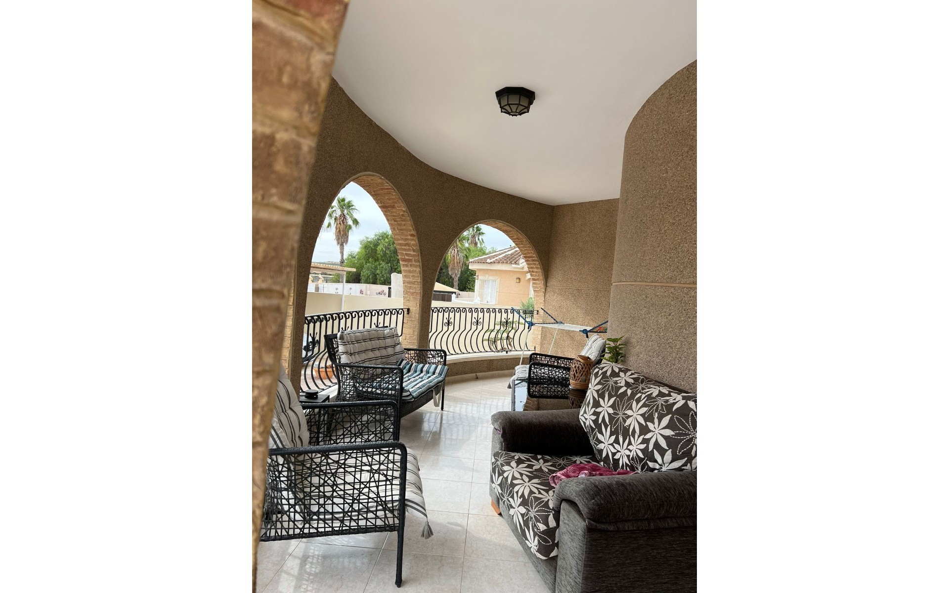 Resale - Villa - Benijofar