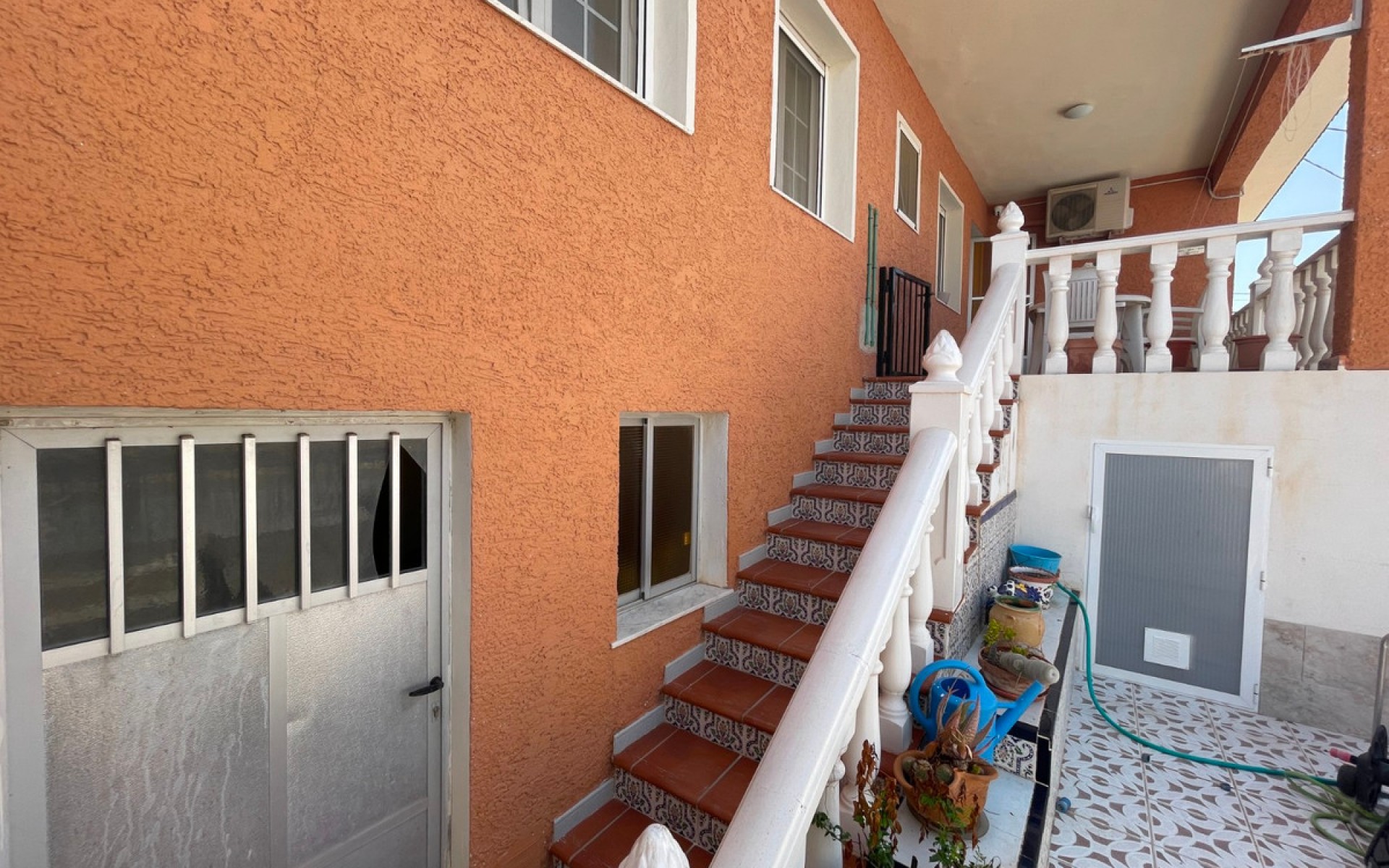 Resale - Villa - Benijofar