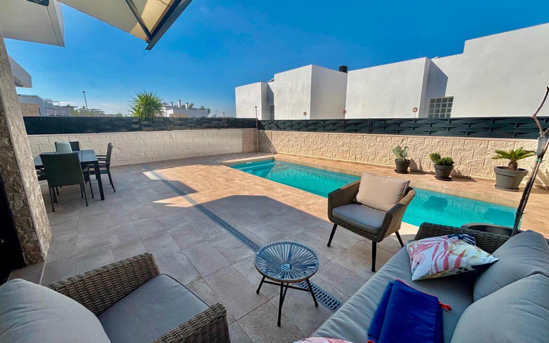 Resale - Villa - Benijofar