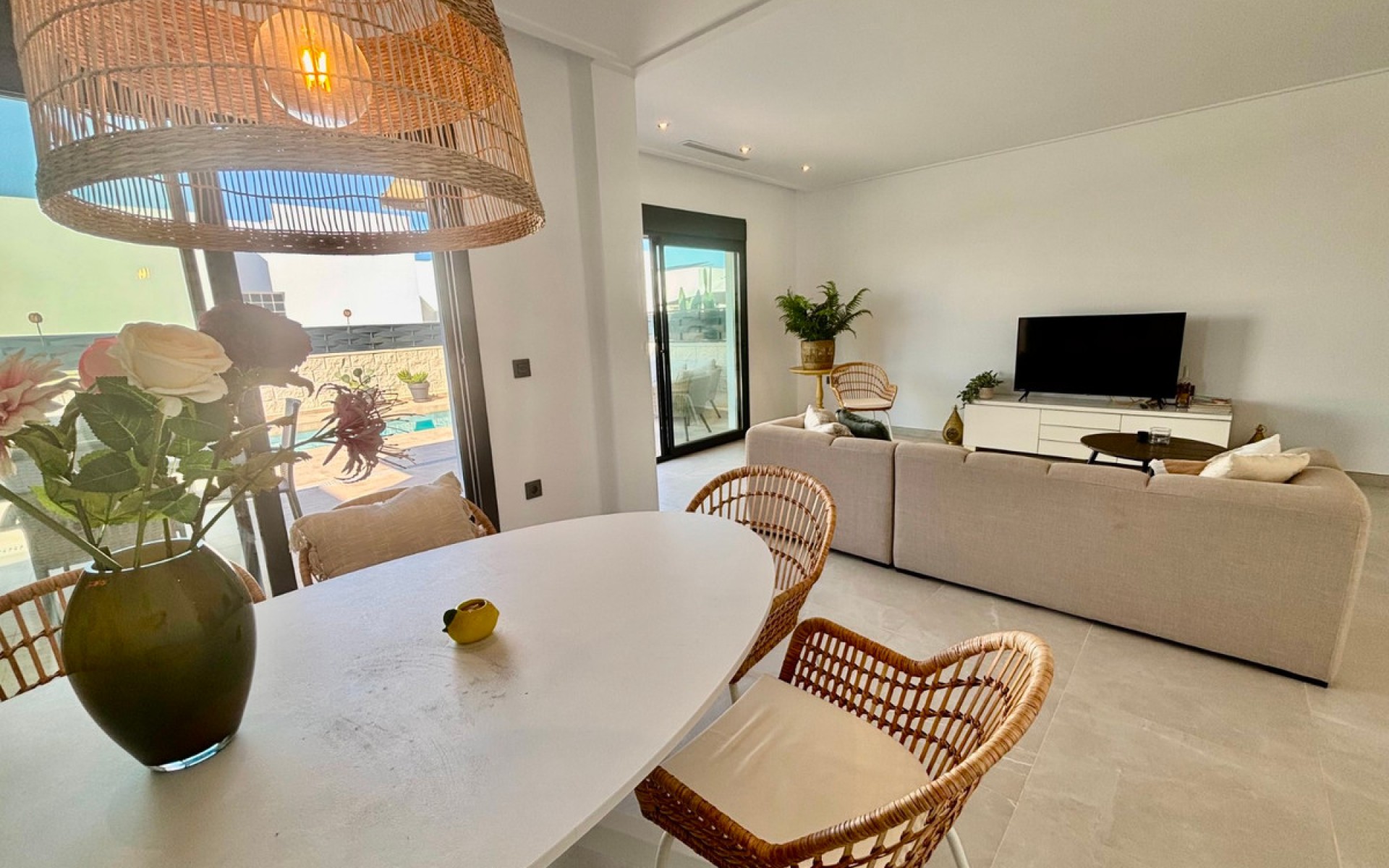 Resale - Villa - Benijofar