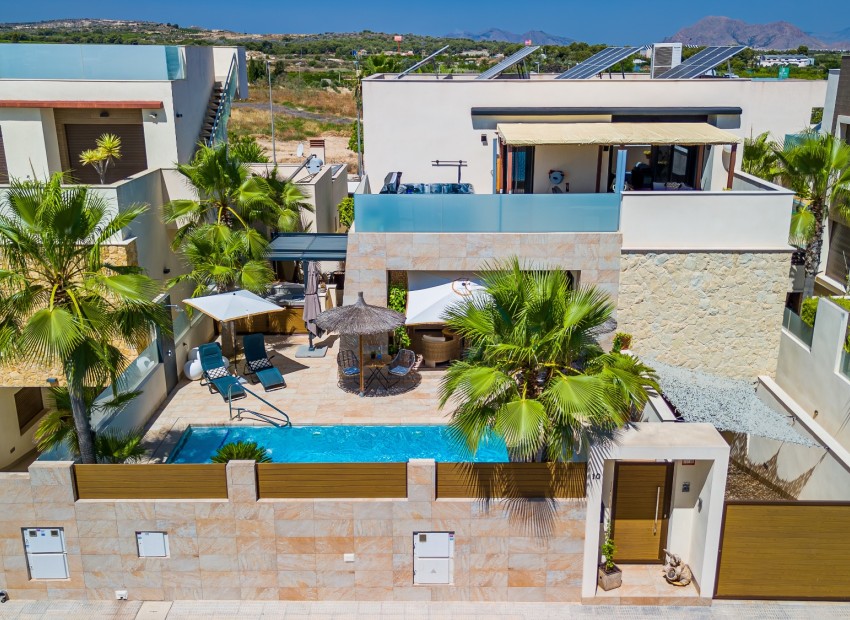 Resale - Villa - Benijofar