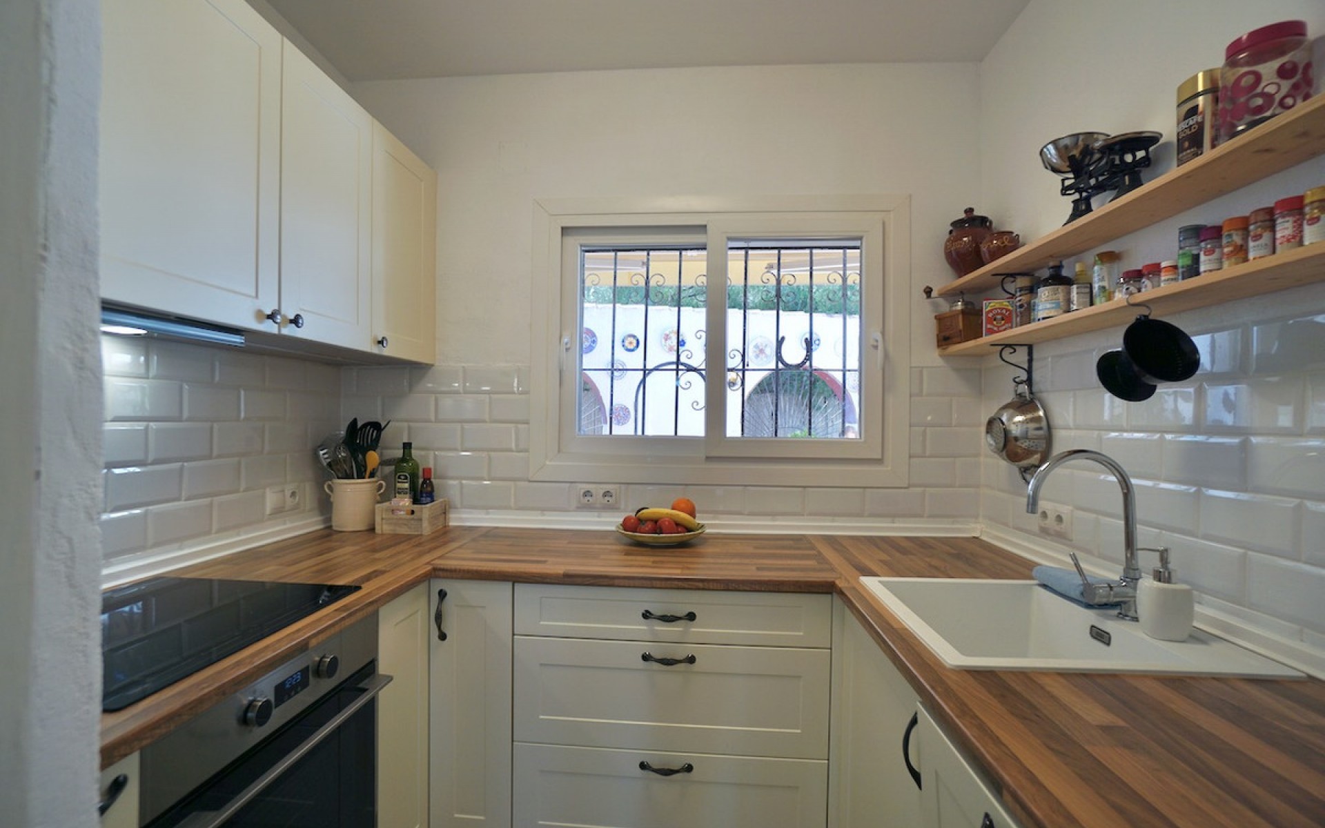 Resale - Villa - BenIssa - Benissa Centro