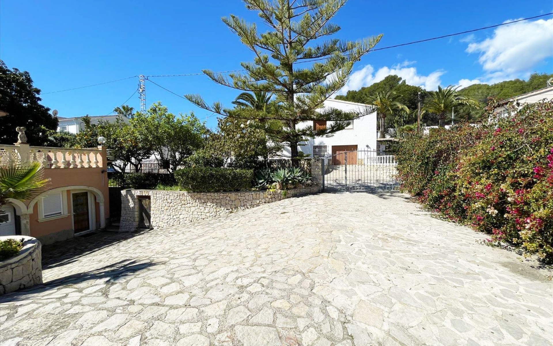 Resale - Villa - BenIssa - Benissa Centro