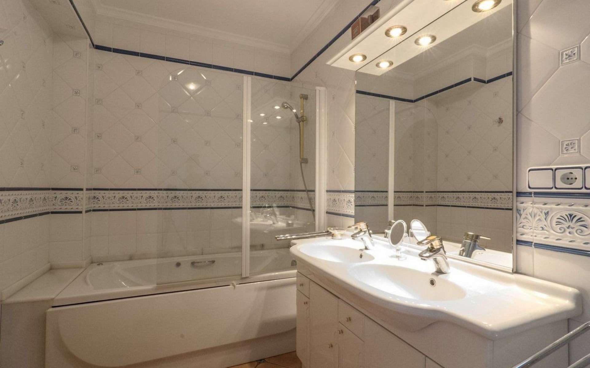 Resale - Villa - BenIssa - Benissa Centro