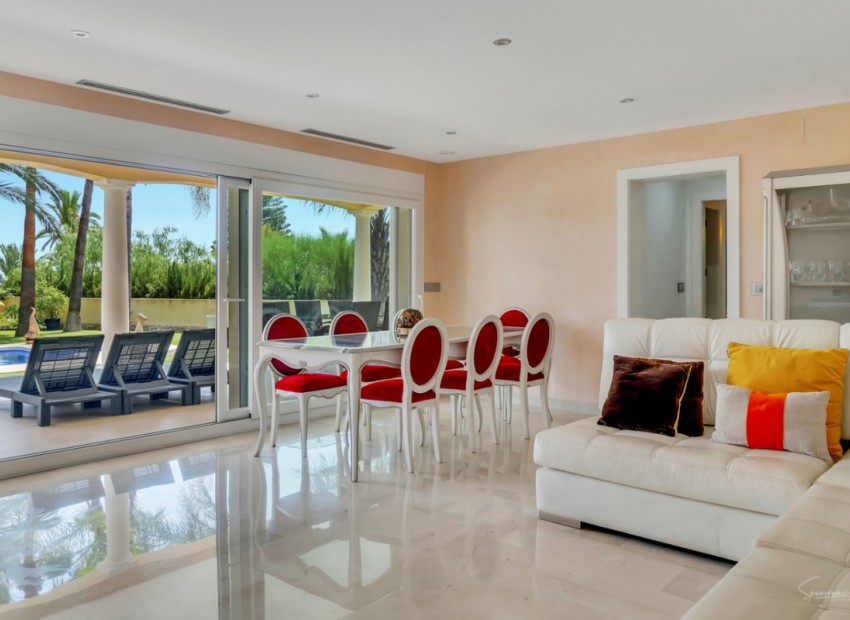 Resale - Villa - BenIssa - Benissa Centro