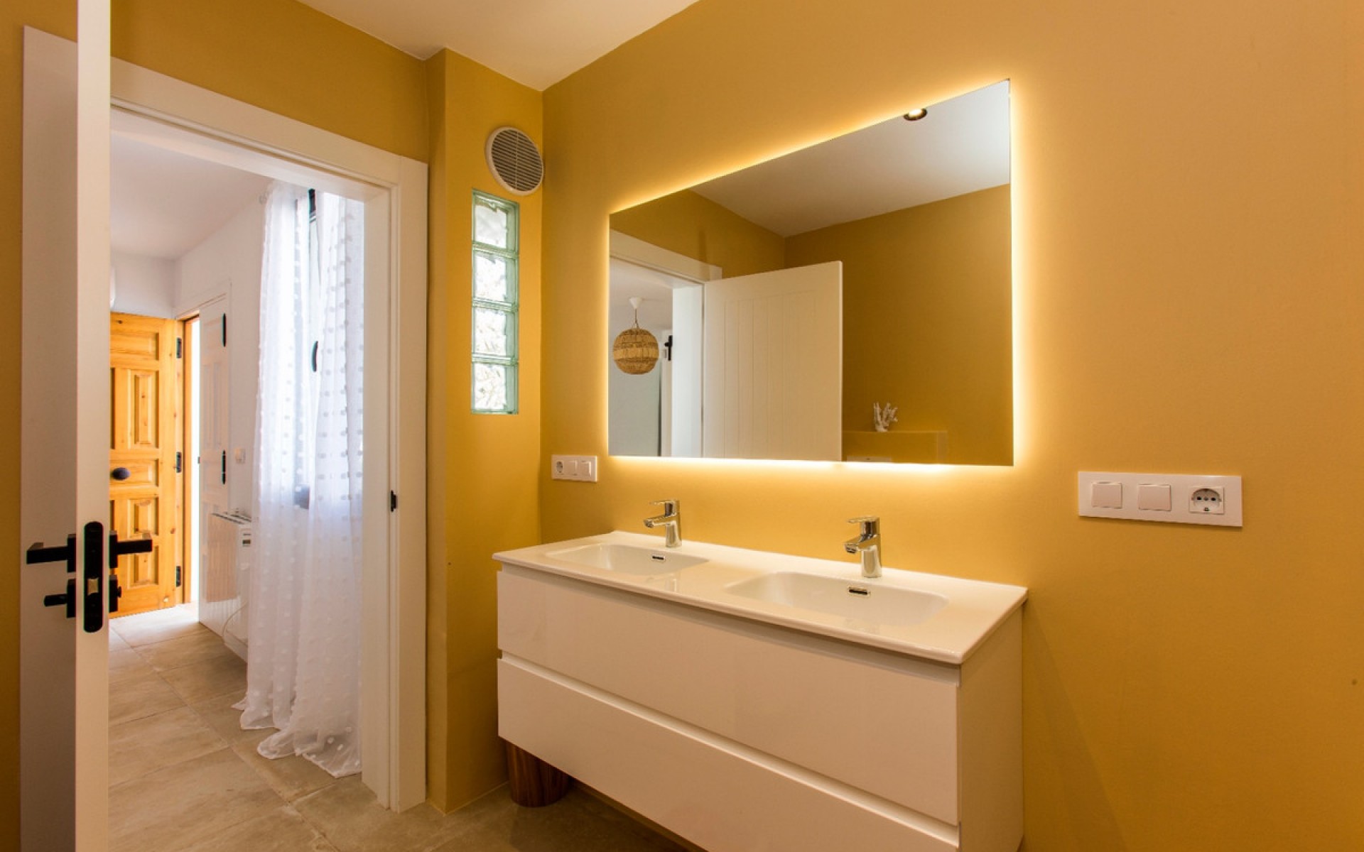 Resale - Villa - BenIssa - Benissa Centro