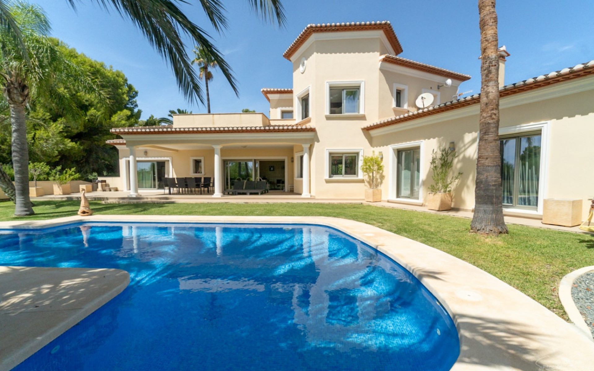 Resale - Villa - BenIssa - Benissa Centro