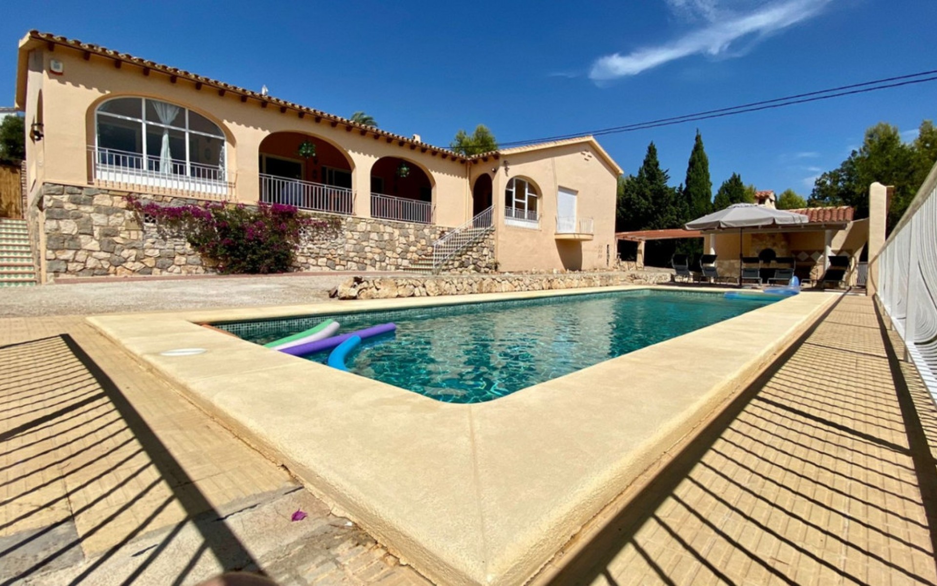 Resale - Villa - BenIssa - La Fustera