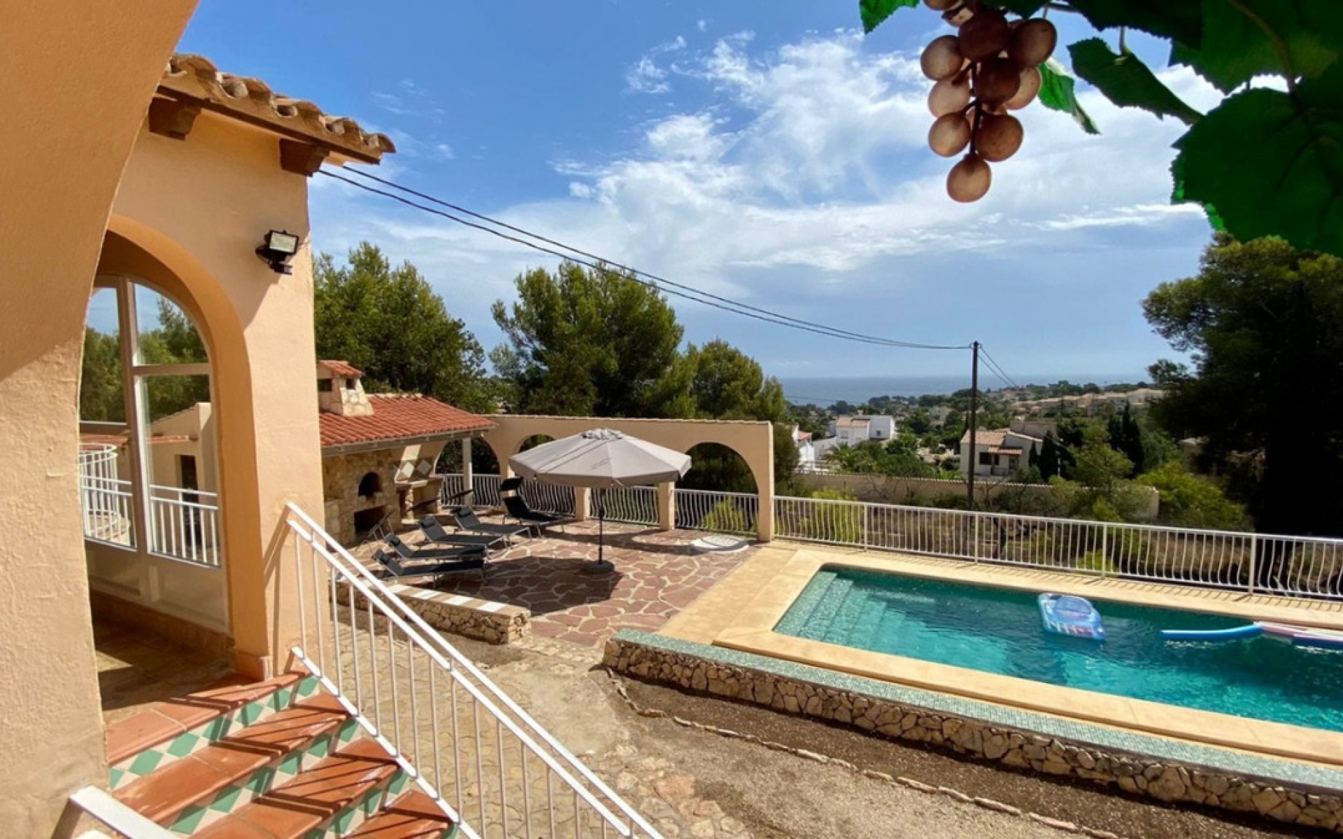 Resale - Villa - BenIssa - La Fustera