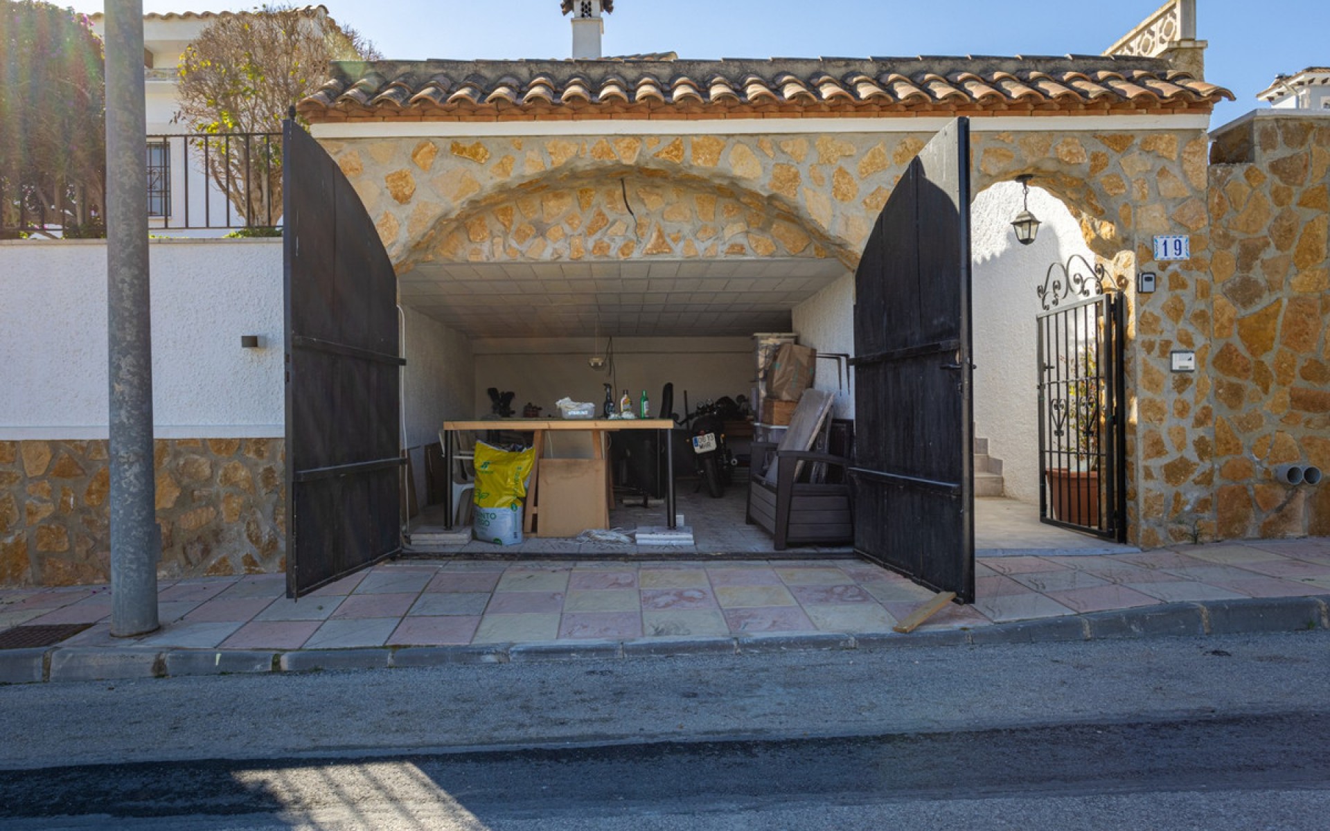 Resale - Villa - Bigastro