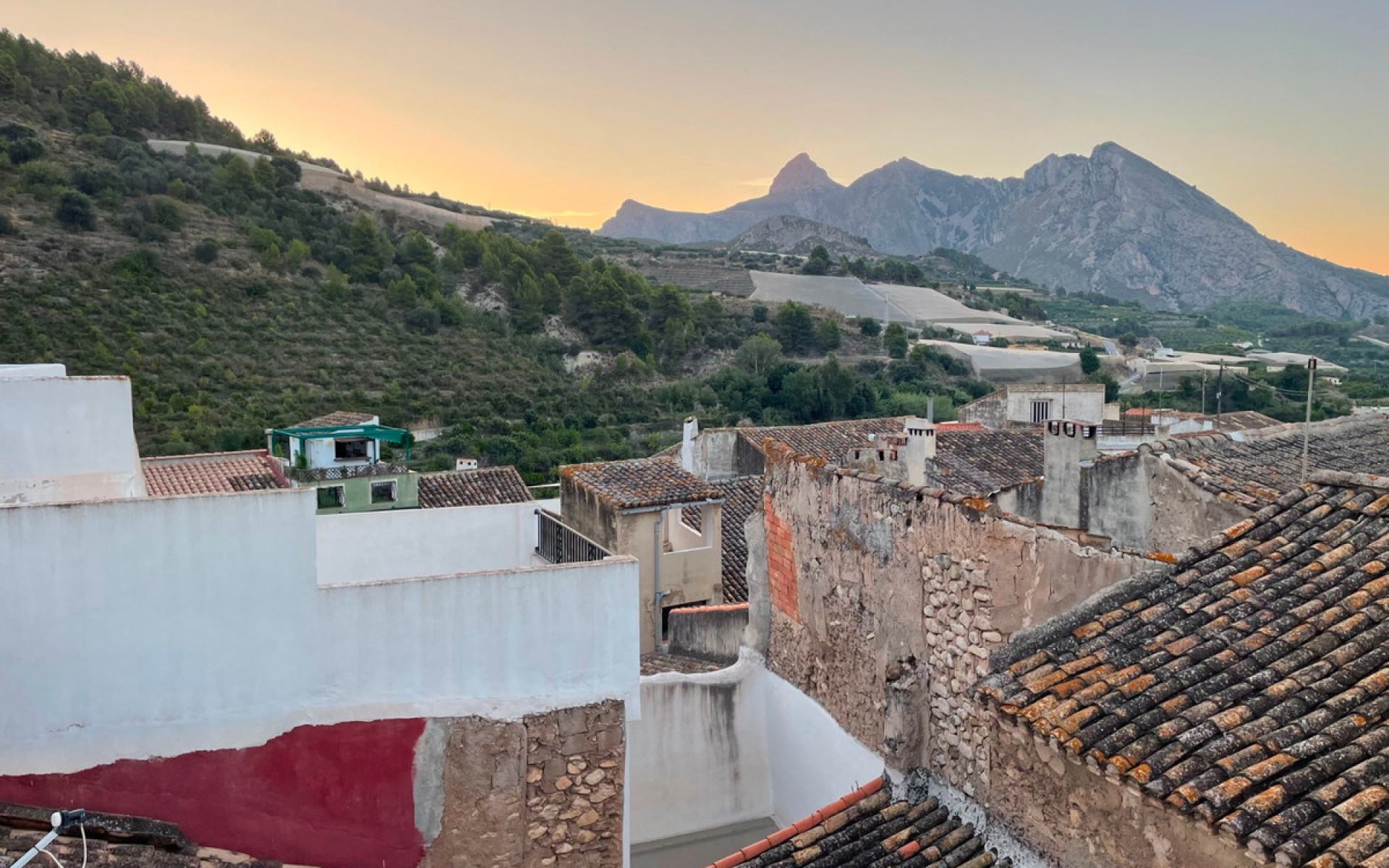 Resale - Villa - Bolulla