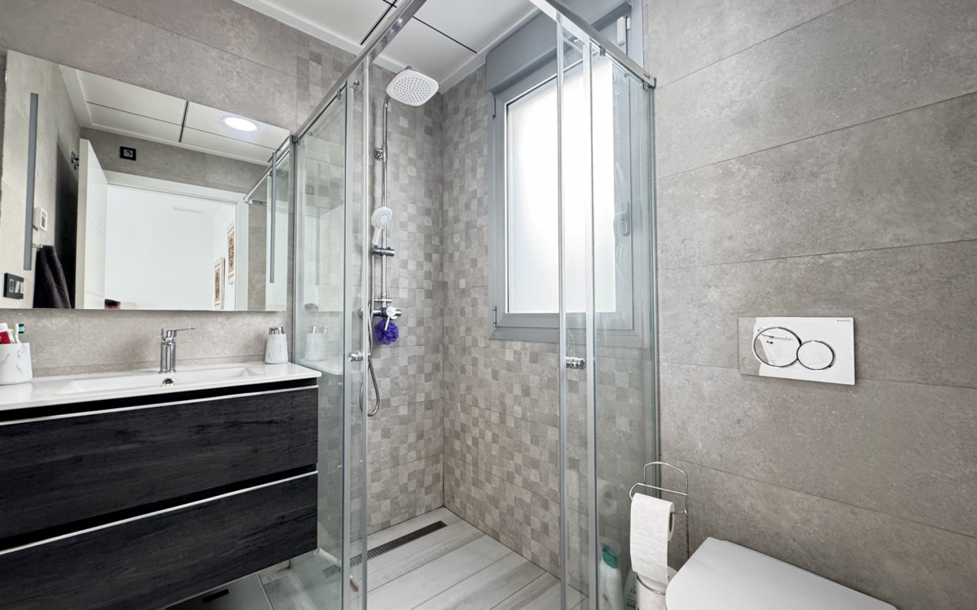 Resale - Villa - Cabo Roig