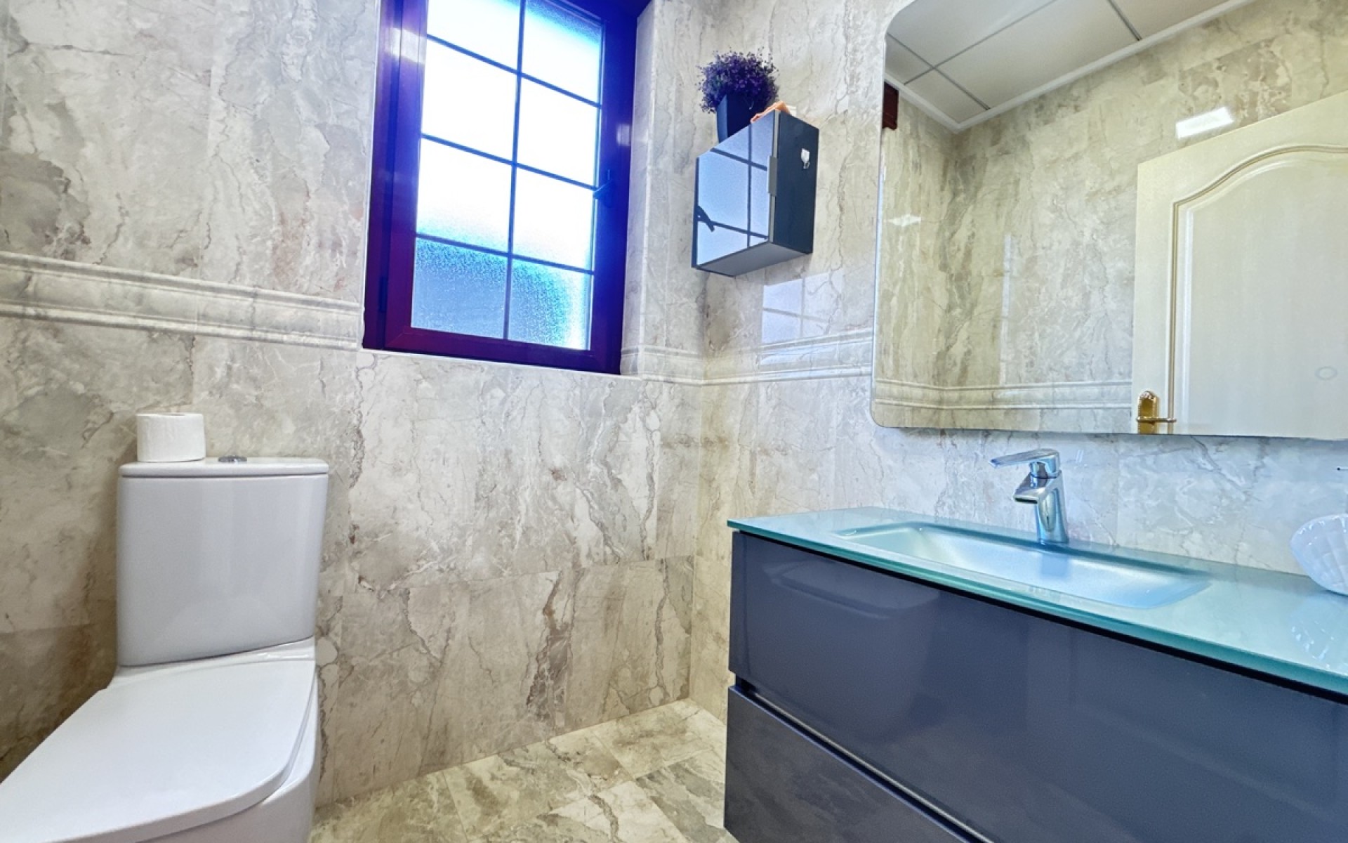 Resale - Villa - Cabo Roig