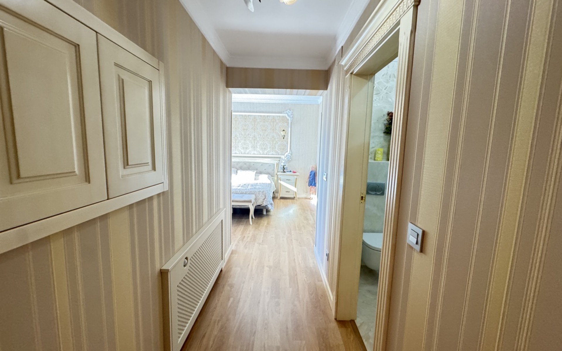 Resale - Villa - Cabo Roig