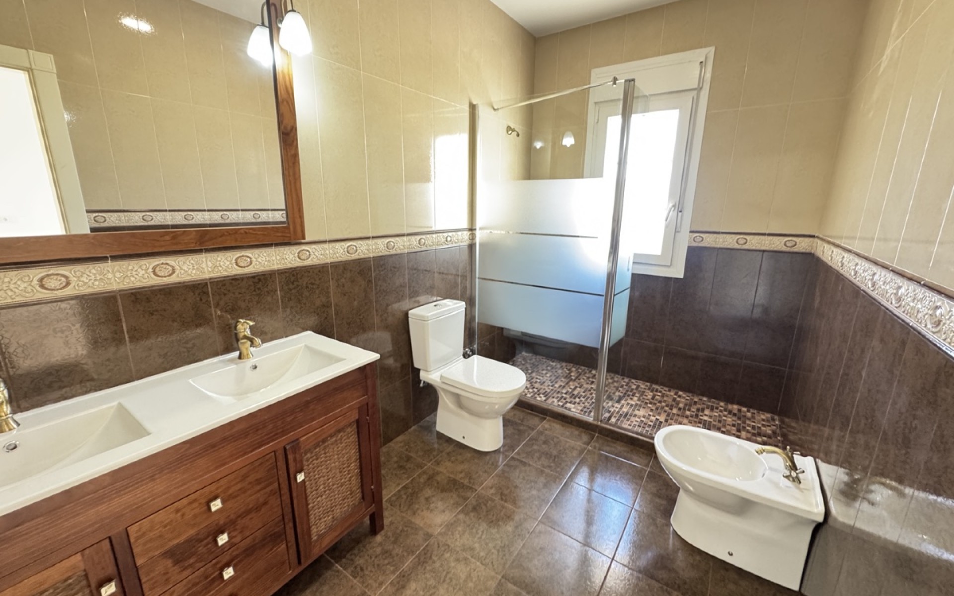 Resale - Villa - Cabo Roig