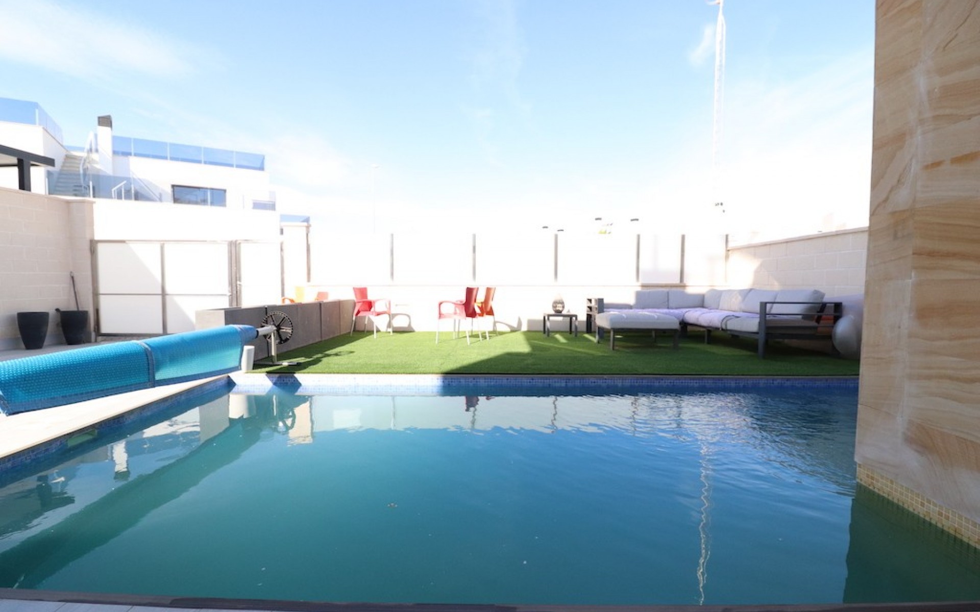 Resale - Villa - Cabo Roig