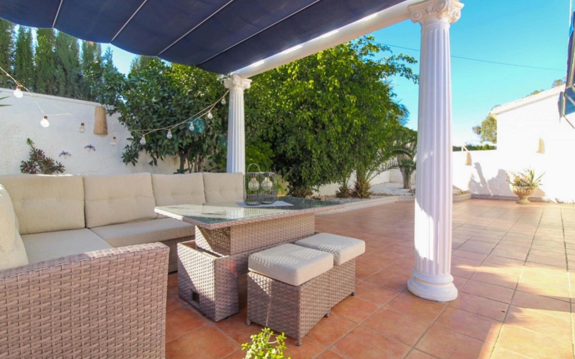 Resale - Villa - Cabo Roig