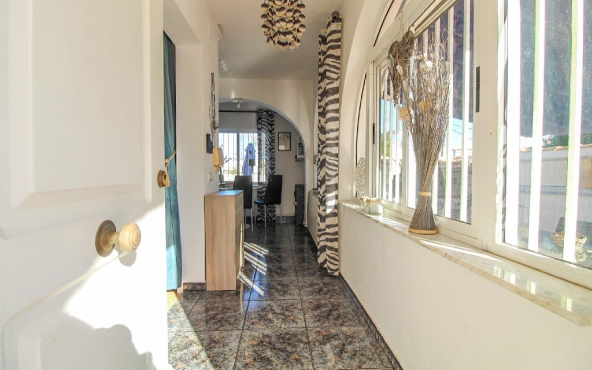 Resale - Villa - Cabo Roig