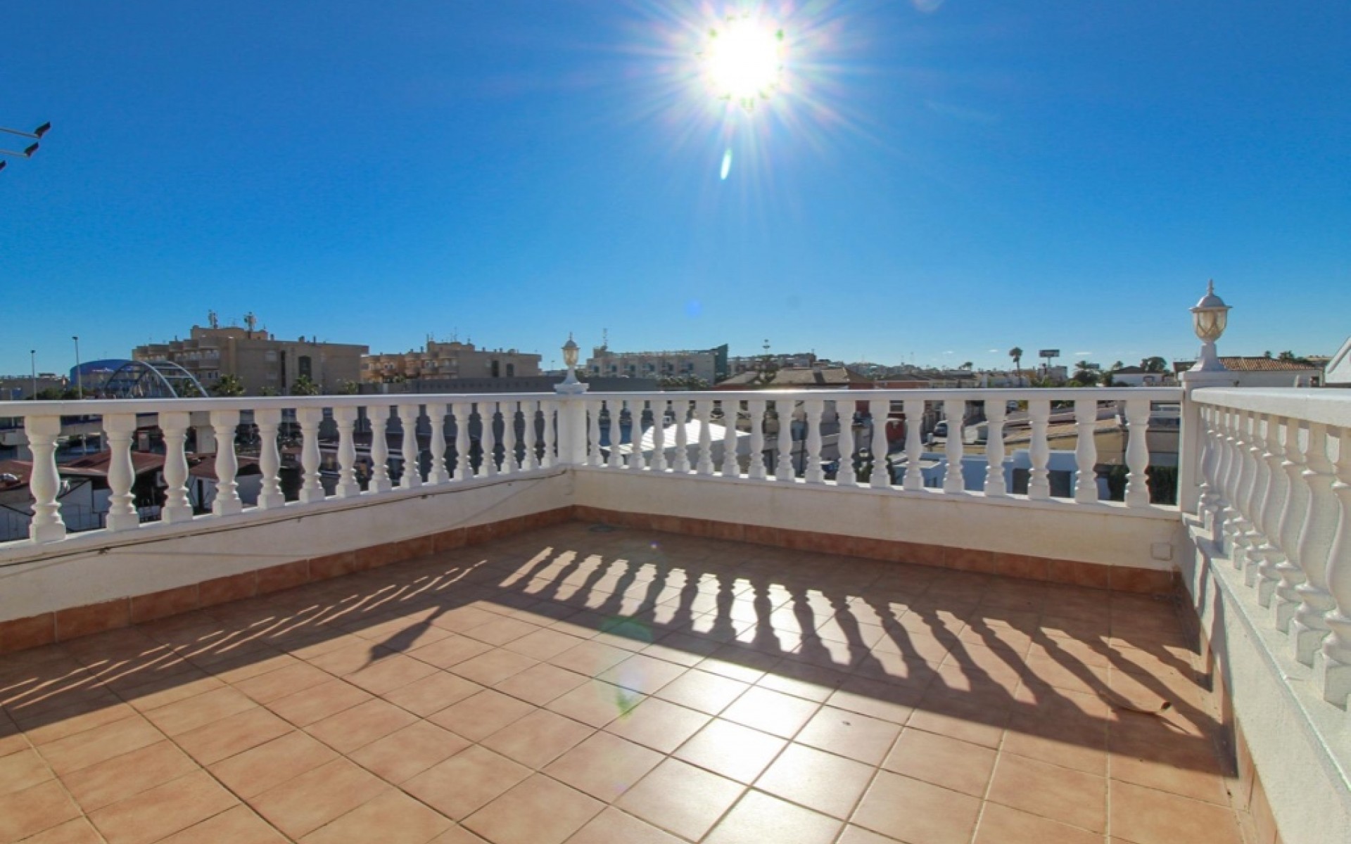 Resale - Villa - Cabo Roig