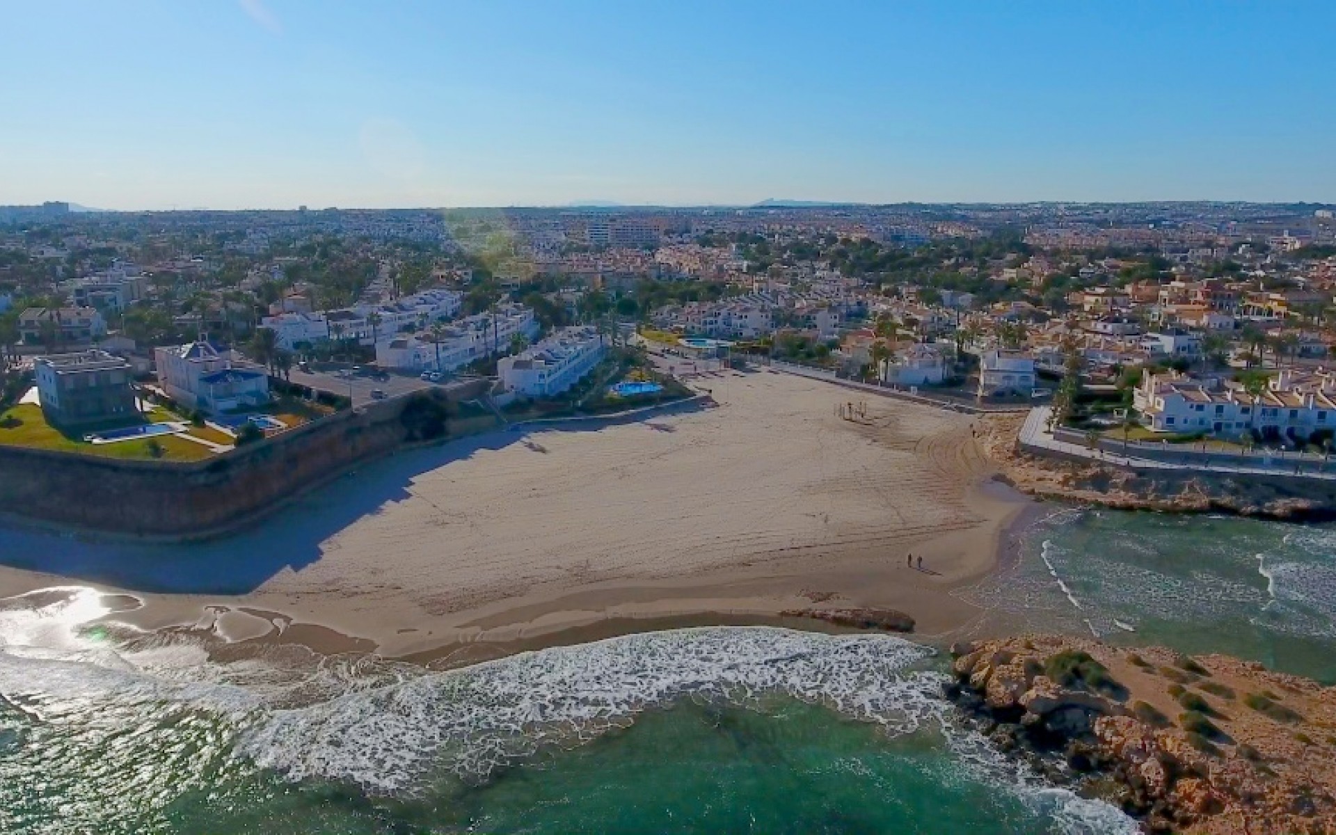 Resale - Villa - Cabo Roig