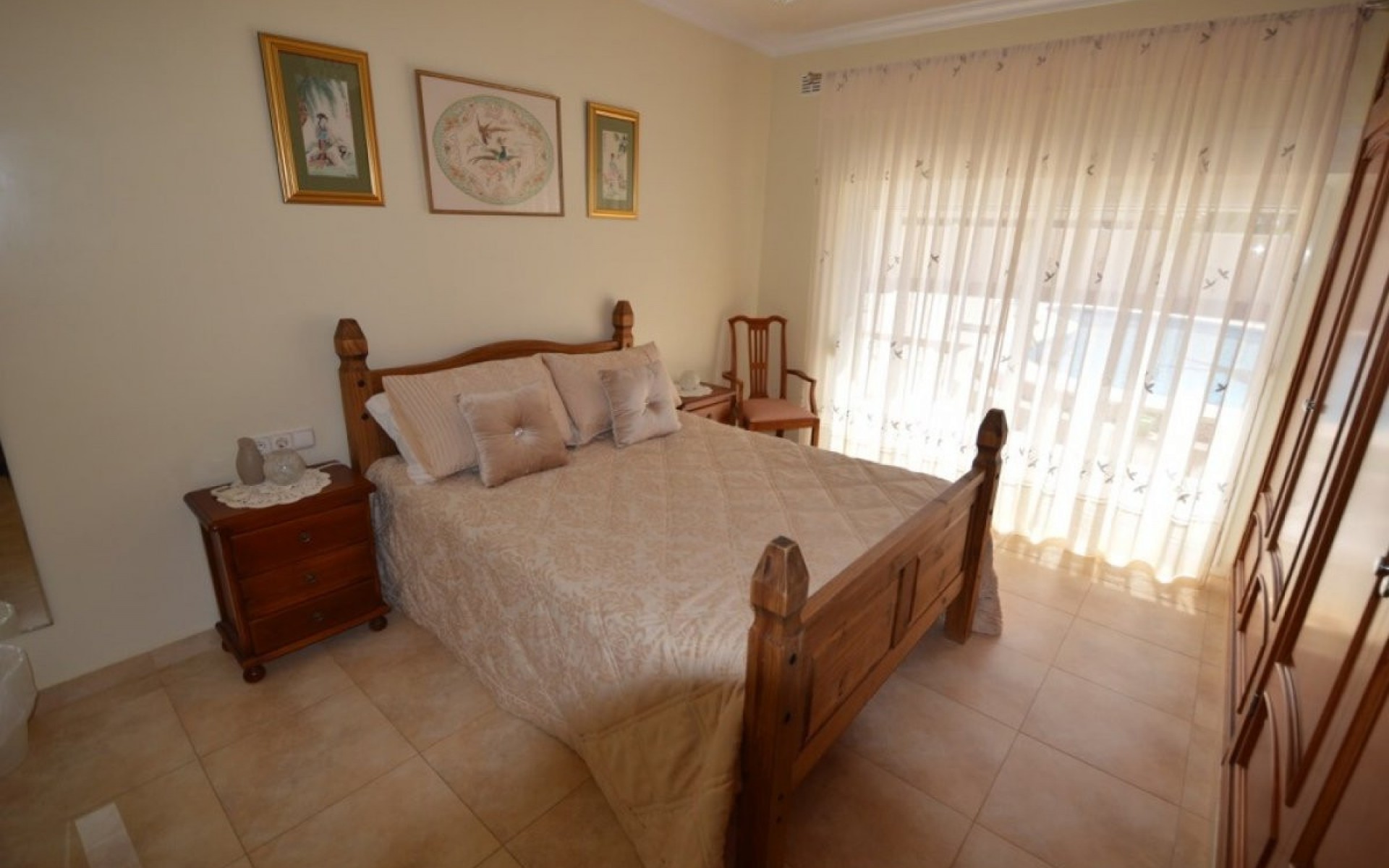 Resale - Villa - Cabo Roig