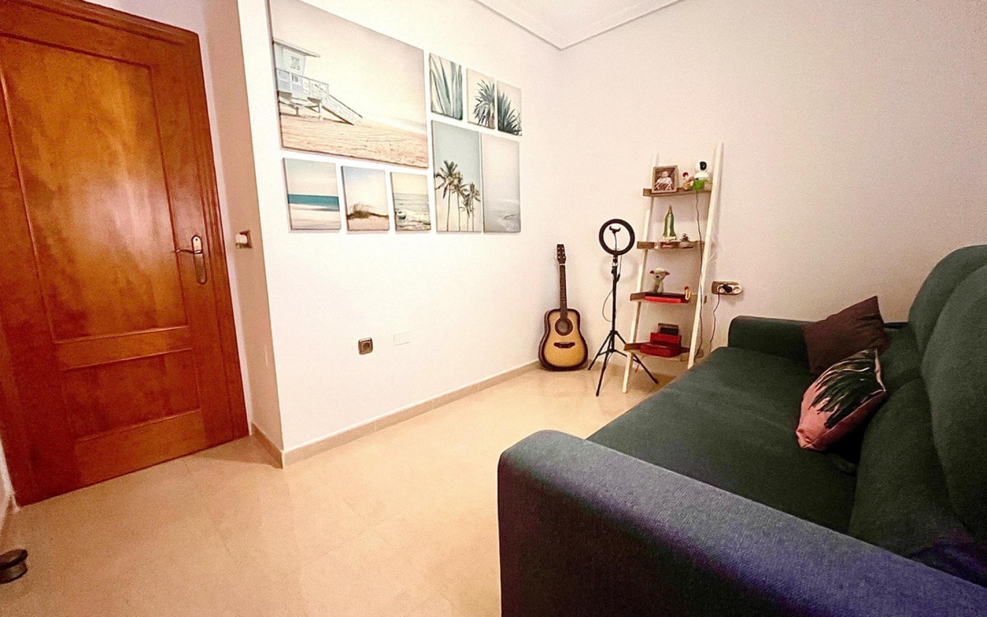 Resale - Villa - Cabo Roig