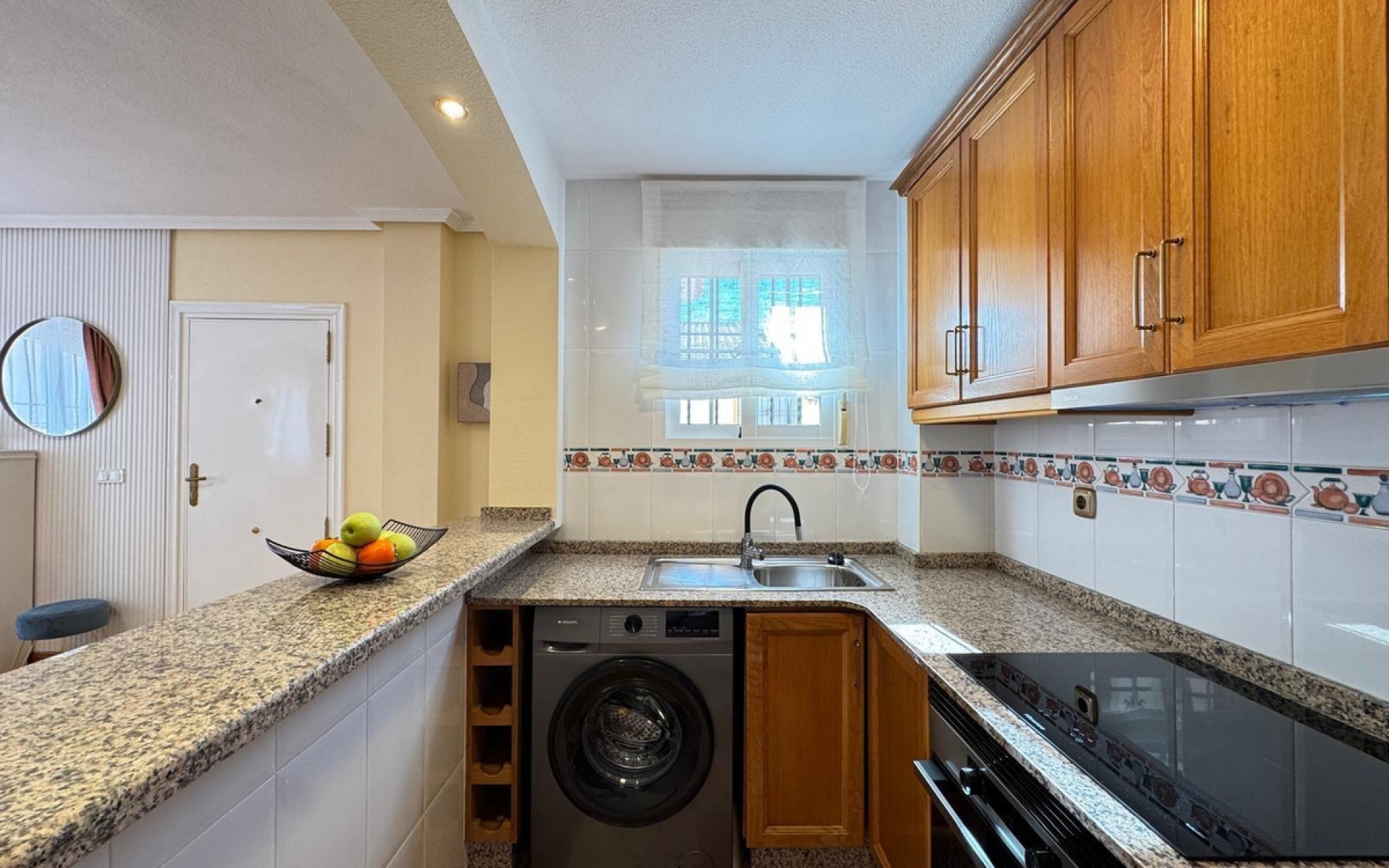 Resale - Villa - Cabo Roig