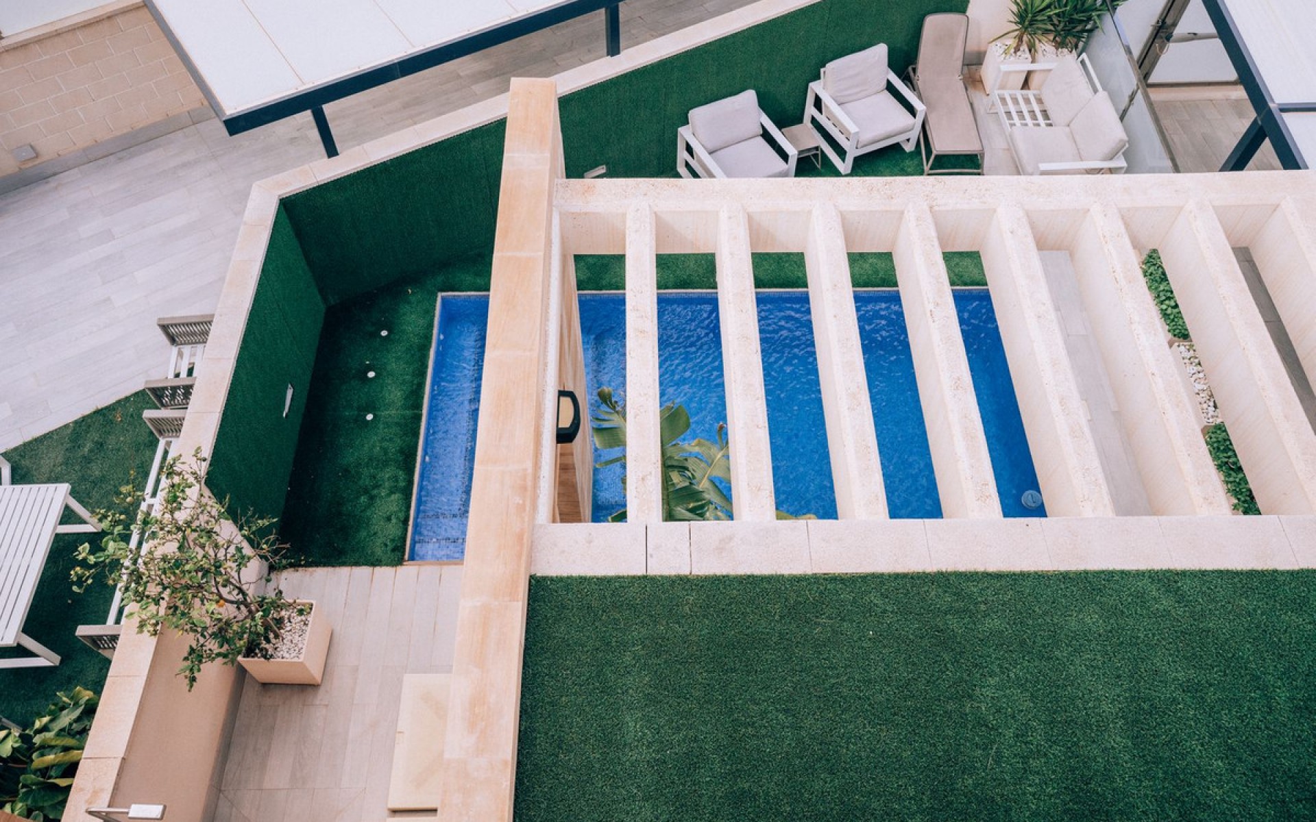 Resale - Villa - Cabo Roig