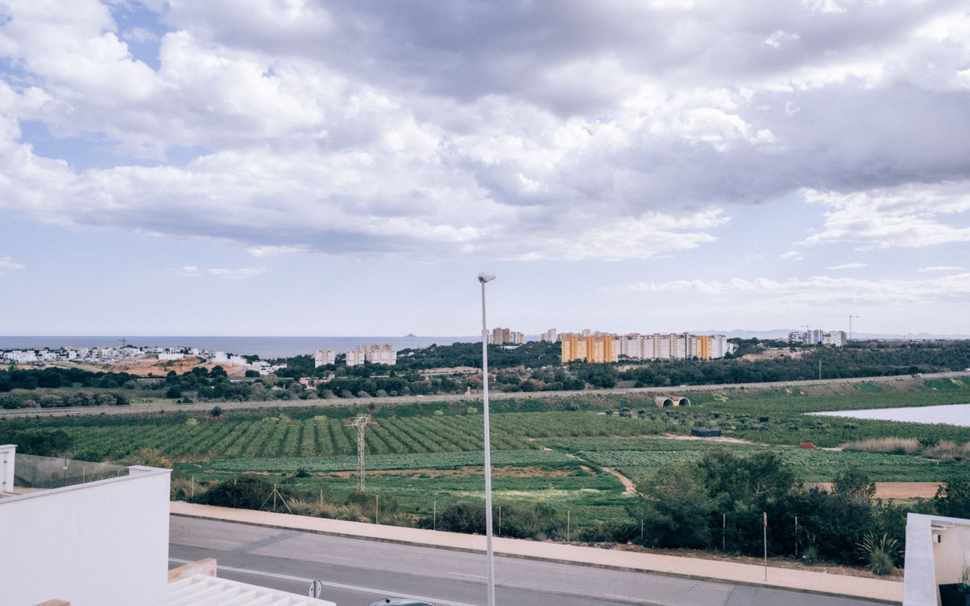 Resale - Villa - Cabo Roig