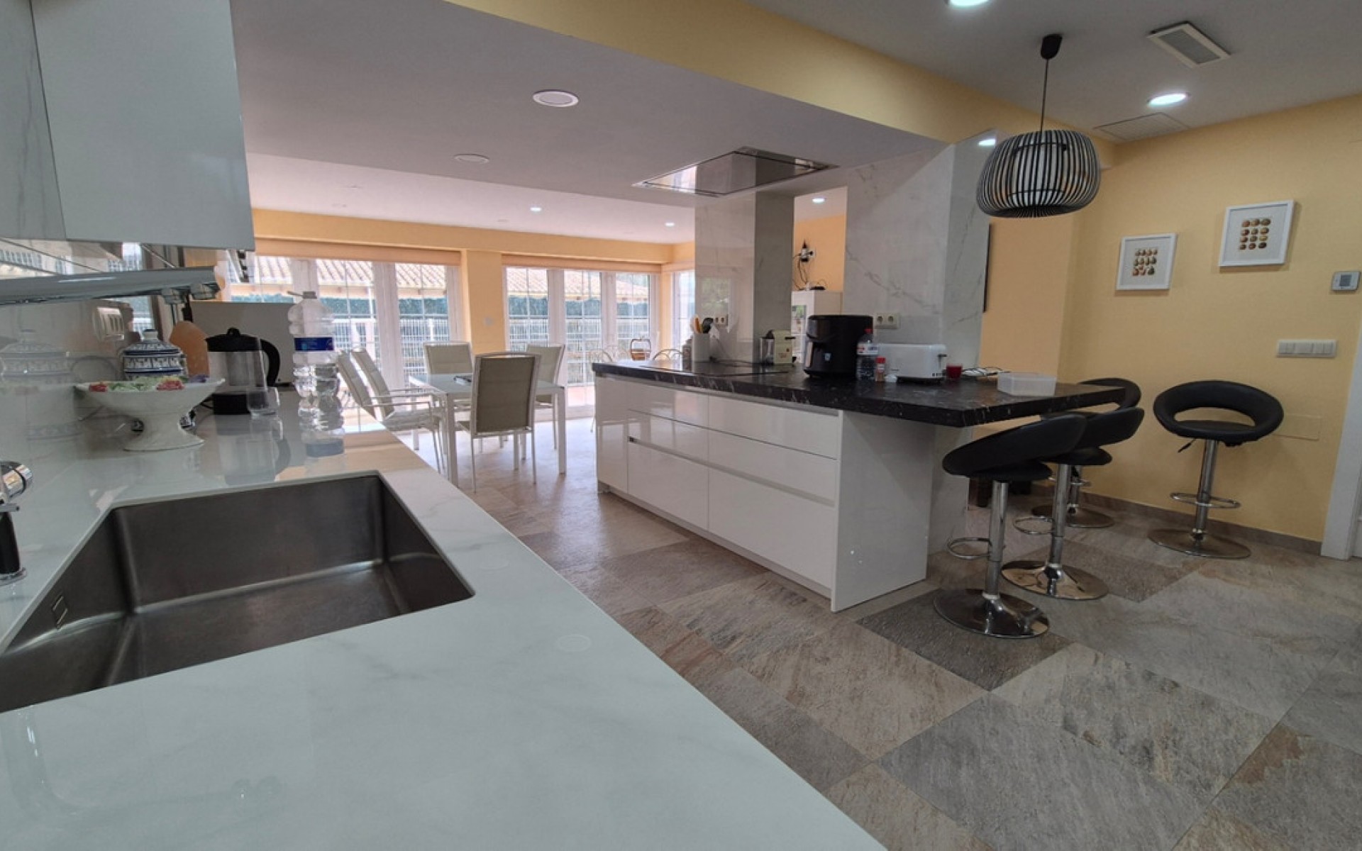 Resale - Villa - Cabo Roig