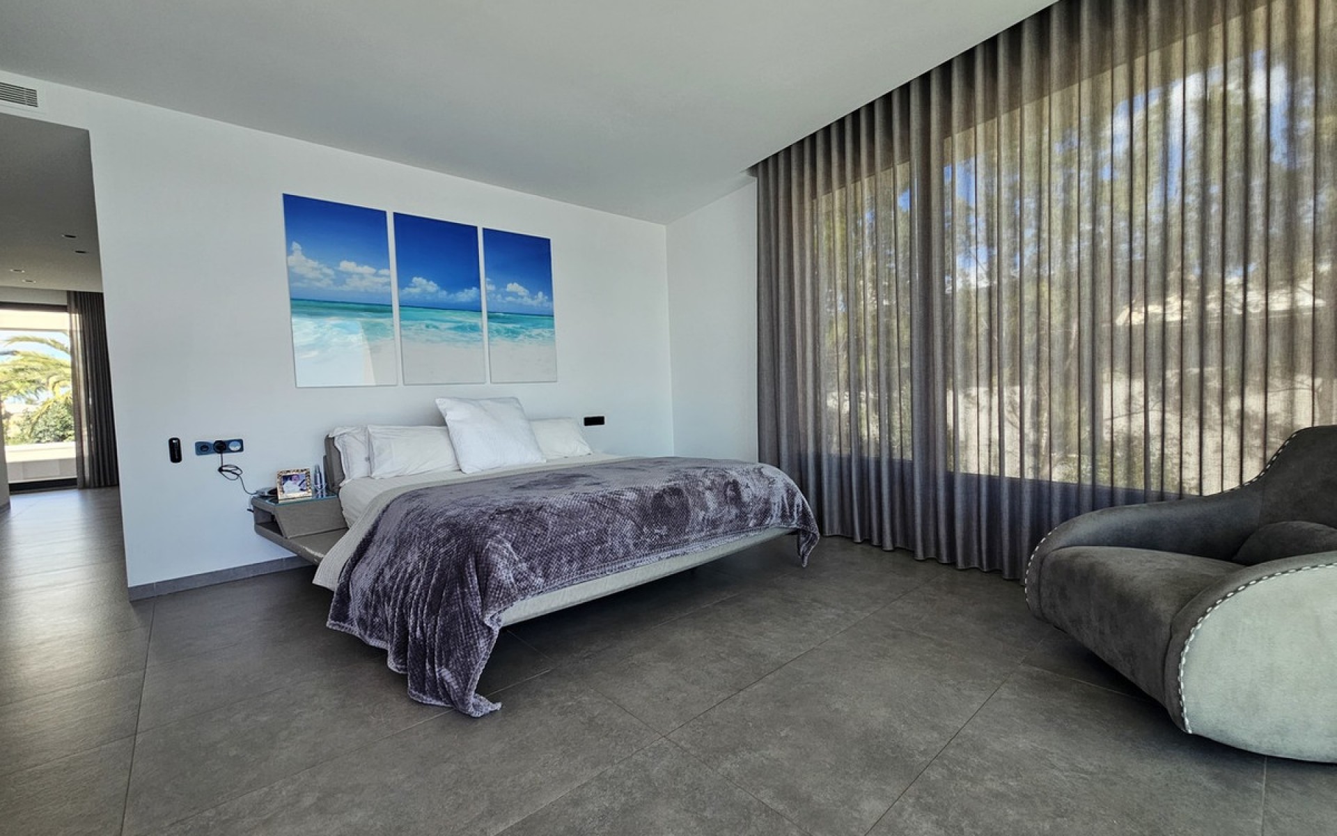 Resale - Villa - Cabo Roig