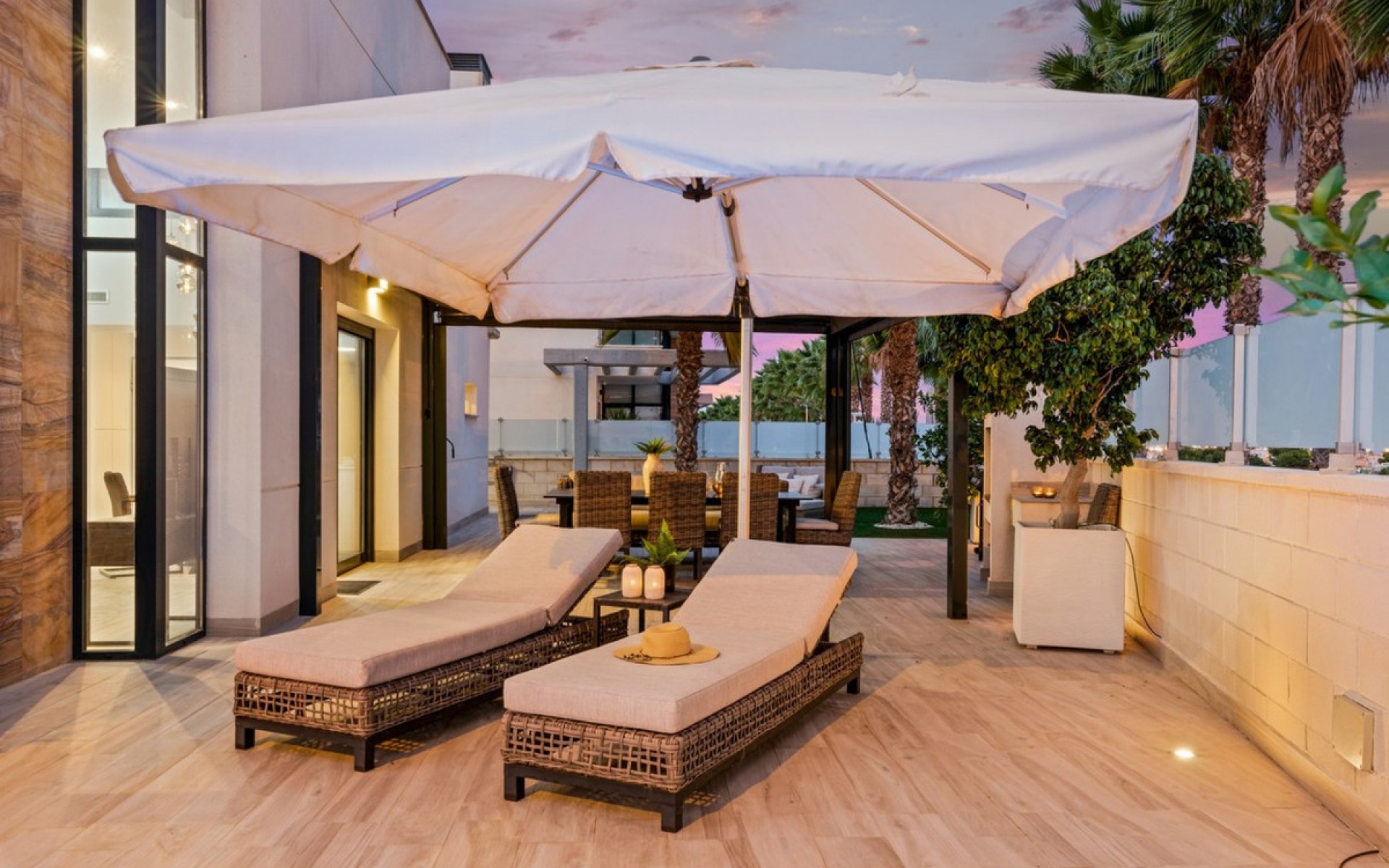 Resale - Villa - Cabo Roig