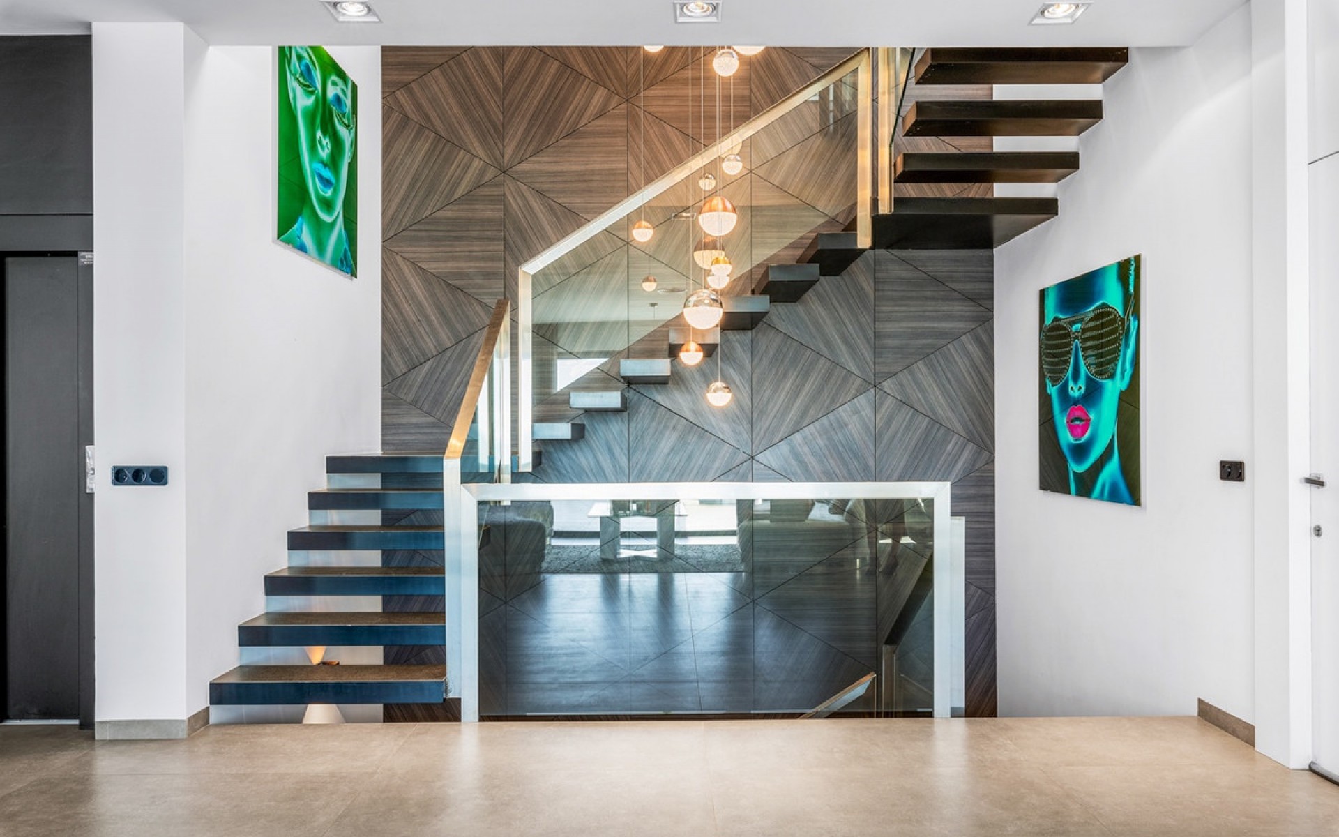 Resale - Villa - Cabo Roig