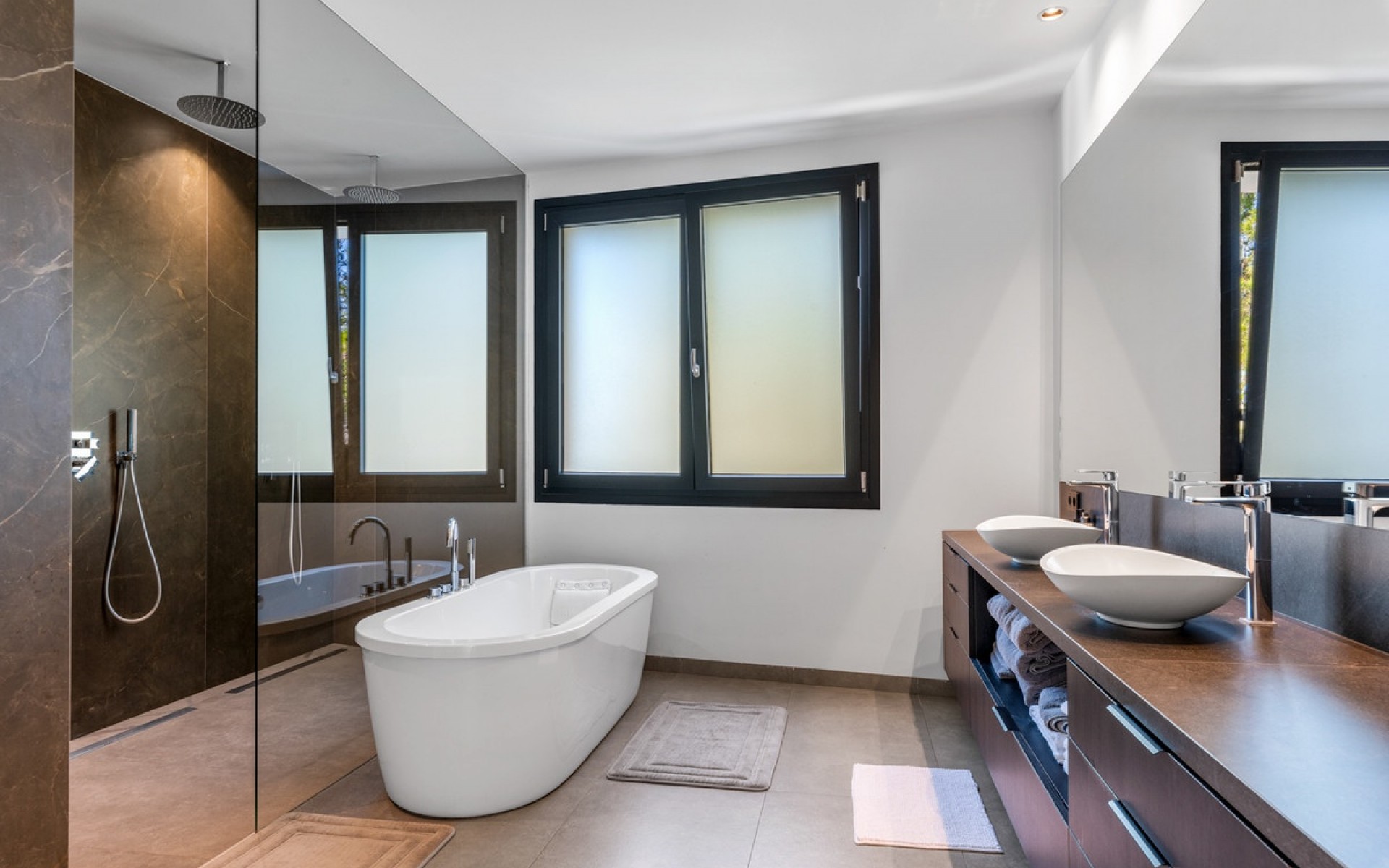 Resale - Villa - Cabo Roig