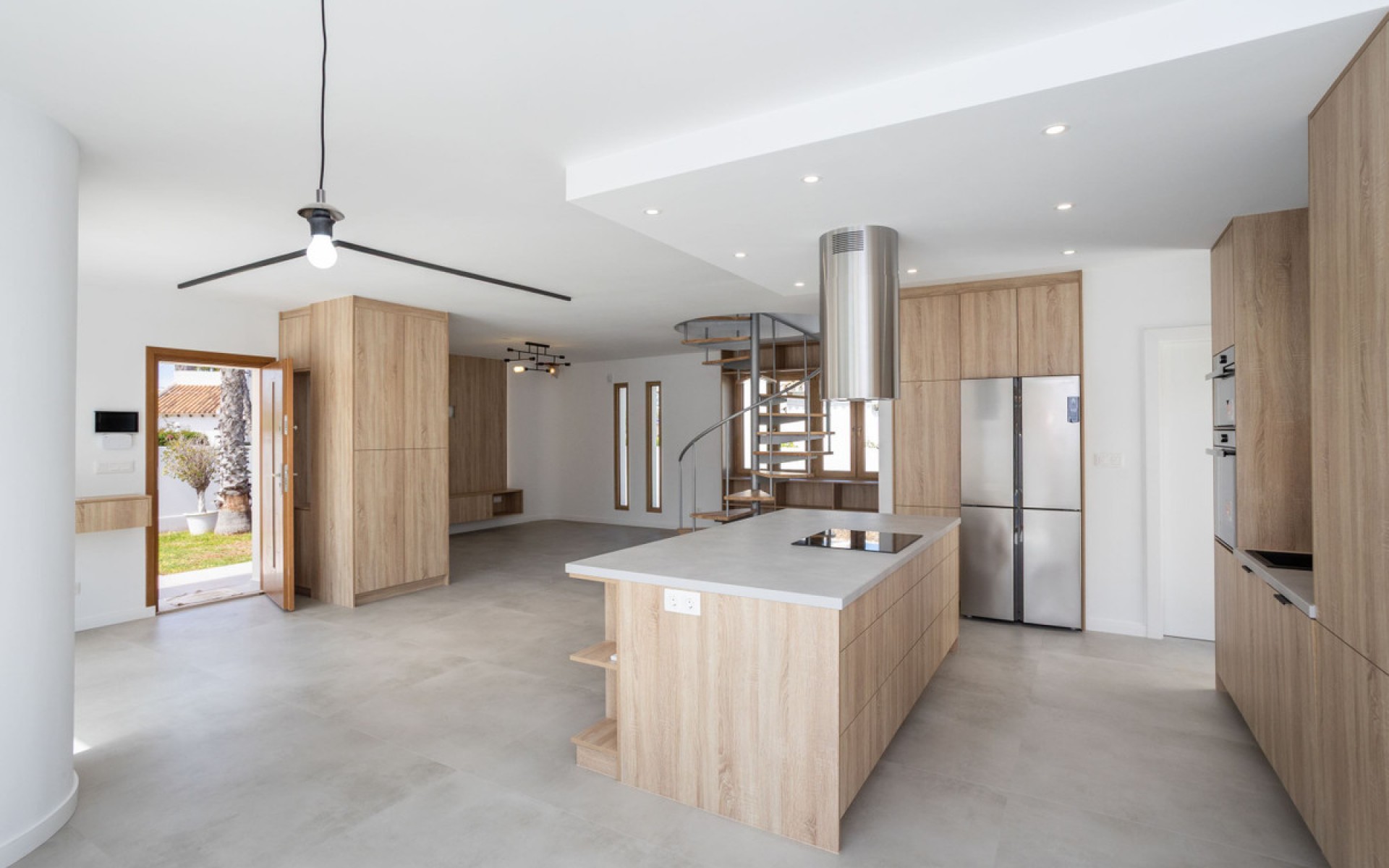 Resale - Villa - Cabo Roig