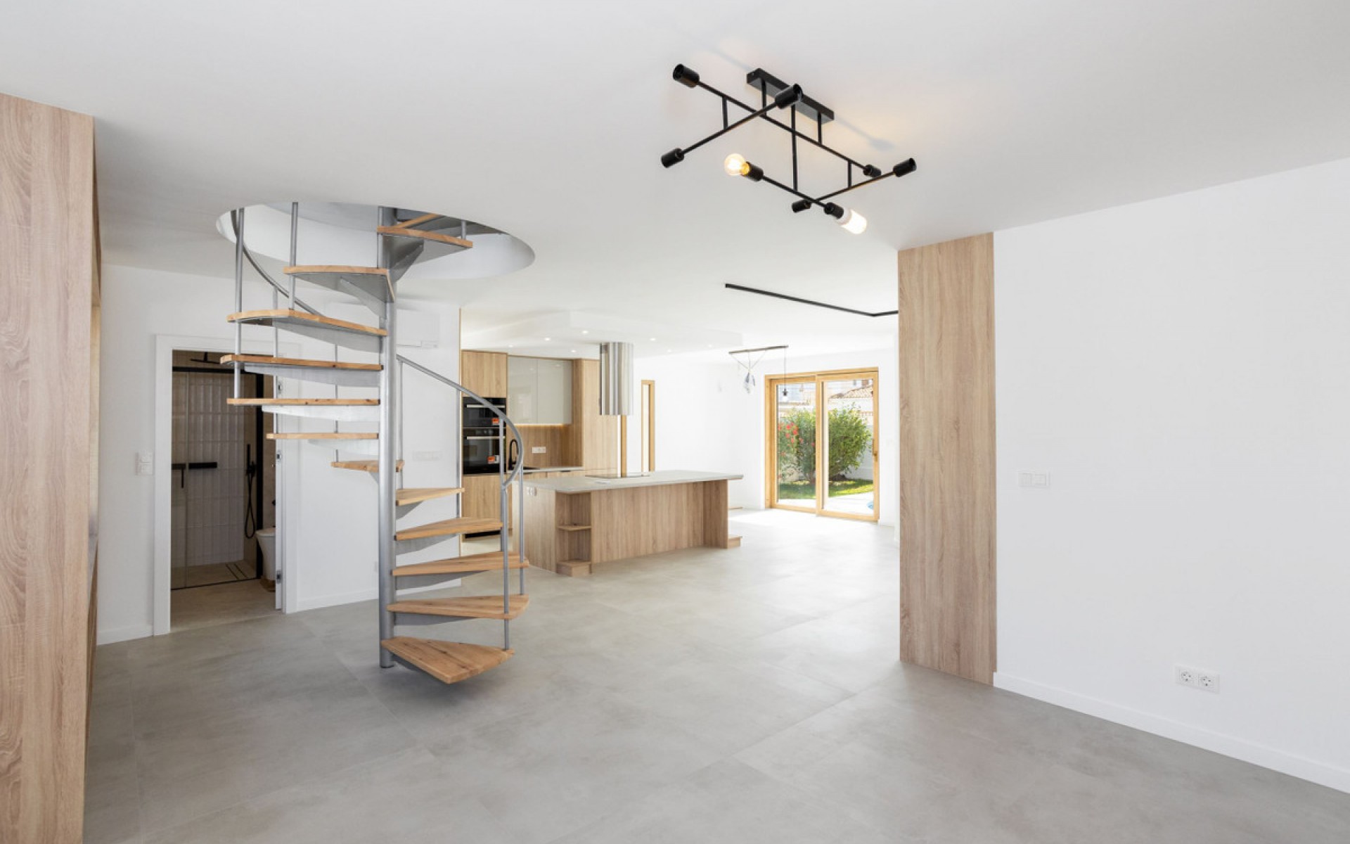 Resale - Villa - Cabo Roig