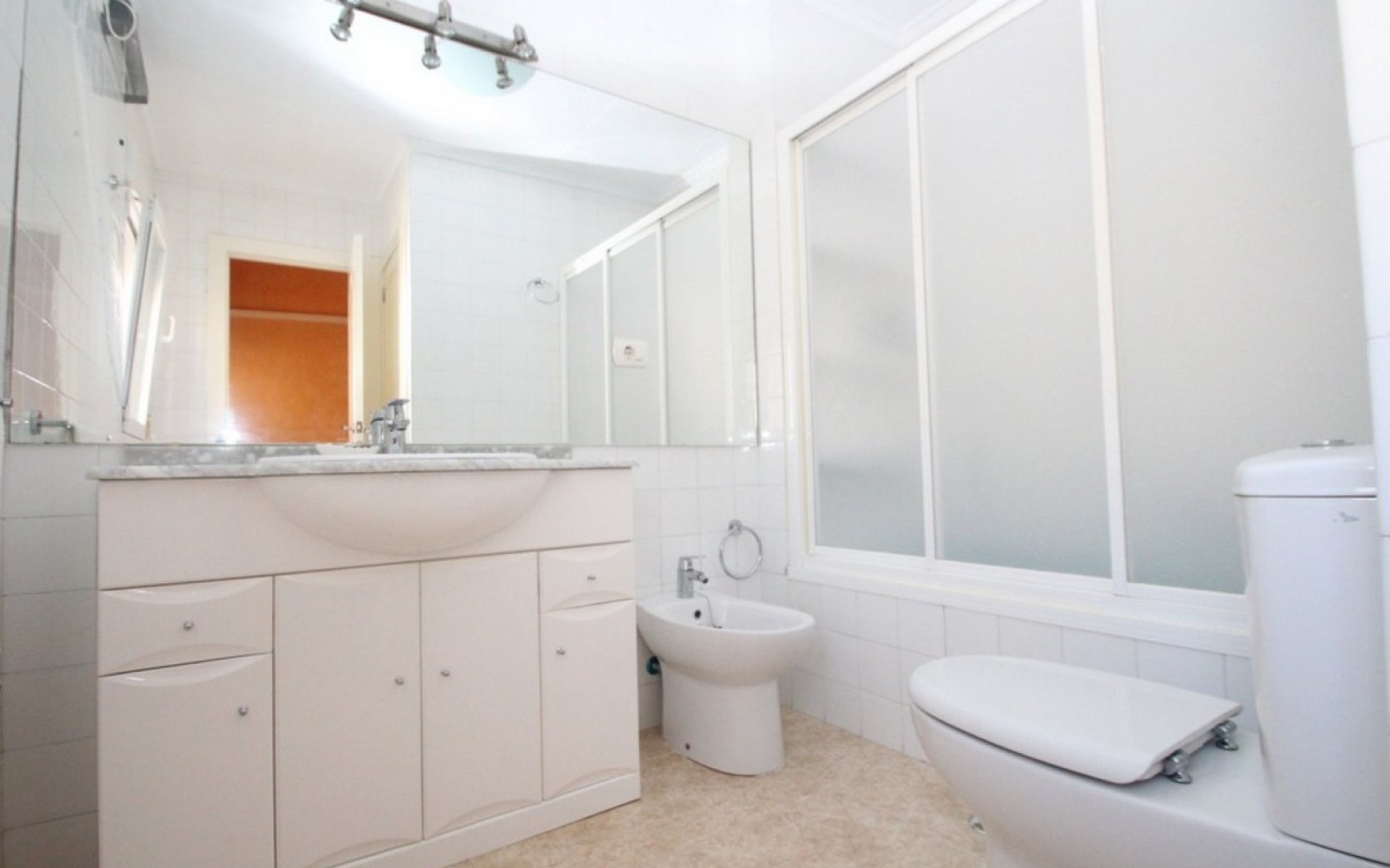 Resale - Villa - Cabo Roig