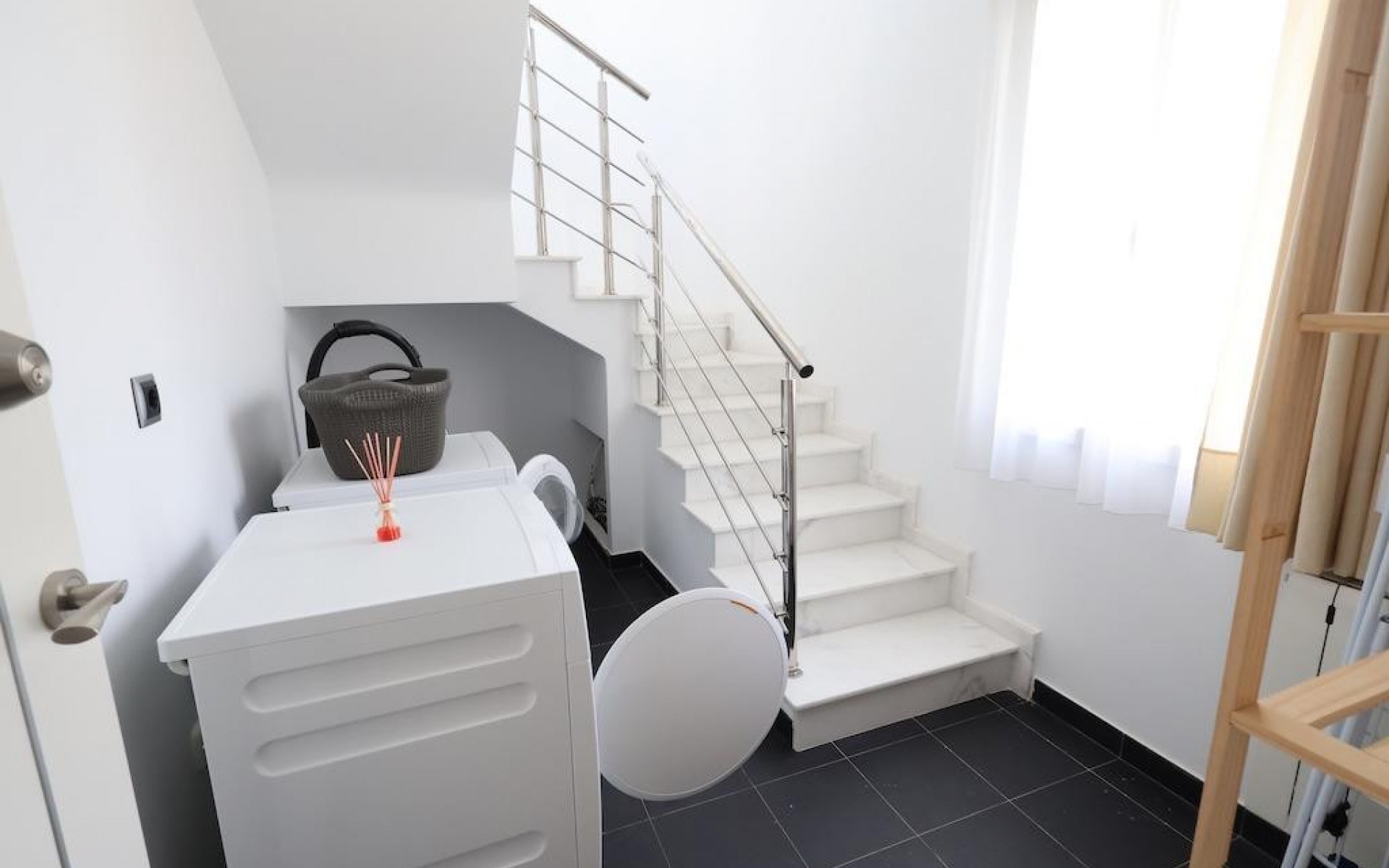 Resale - Villa - Cabo Roig