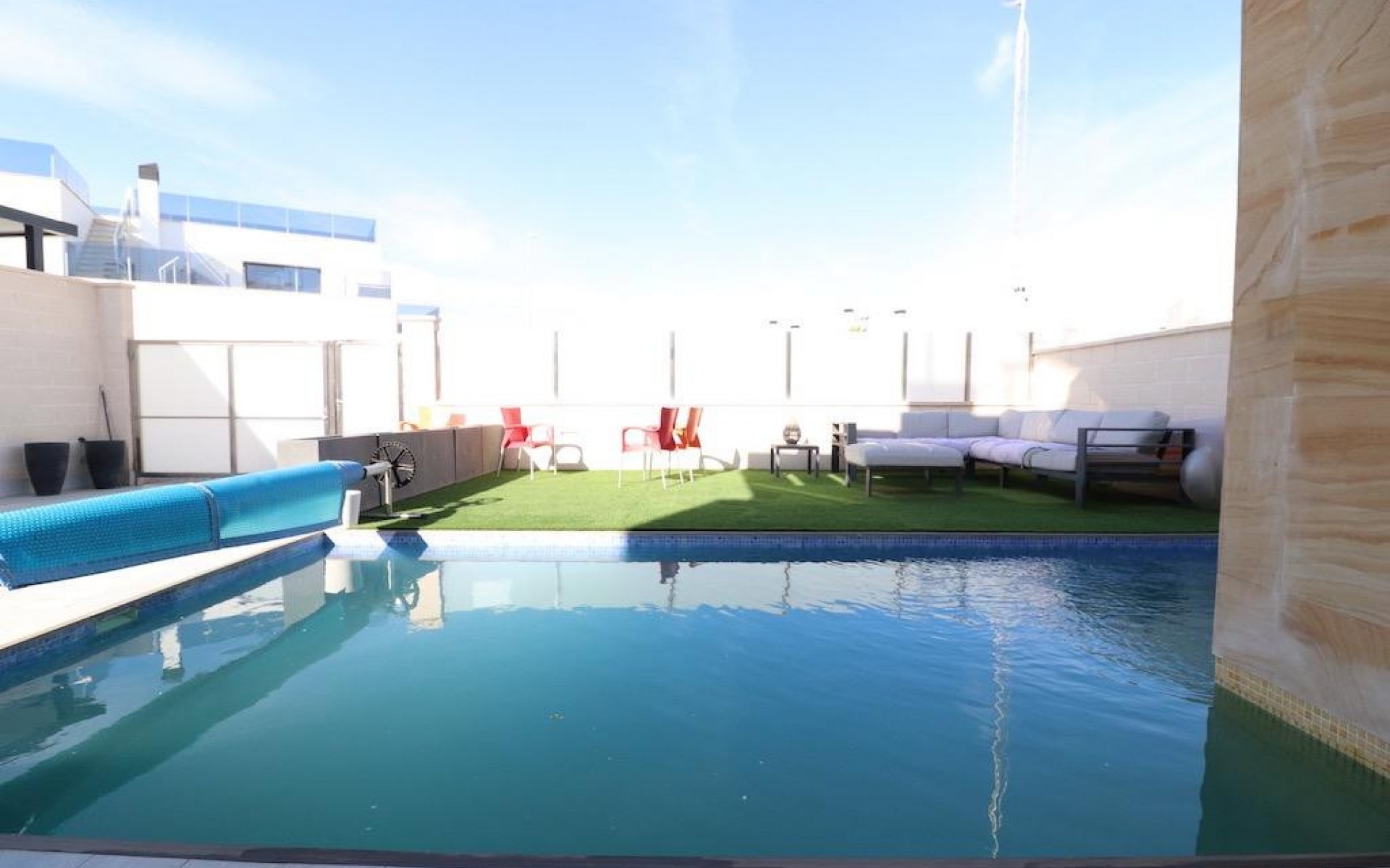 Resale - Villa - Cabo Roig