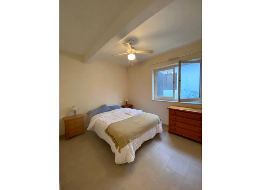 Resale - Villa - Cabo Roig