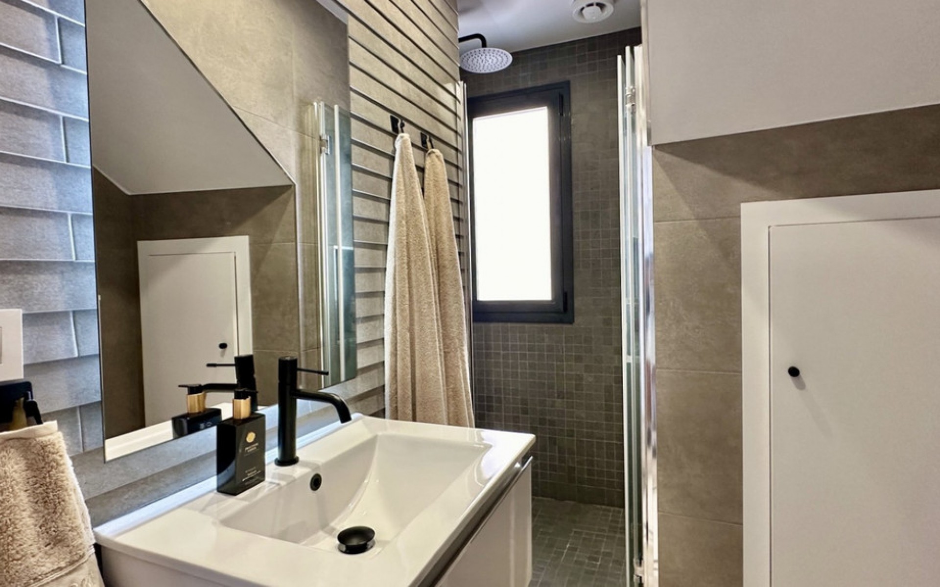 Resale - Villa - Cabo Roig