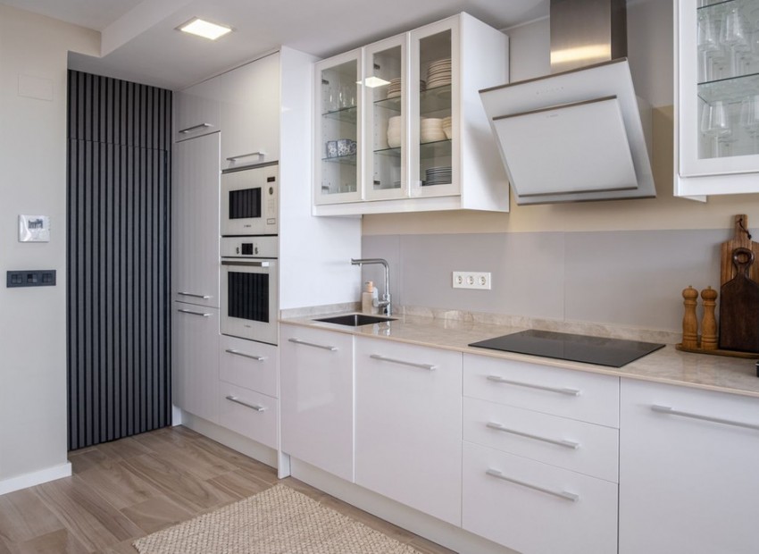 Resale - Villa - Cabo Roig