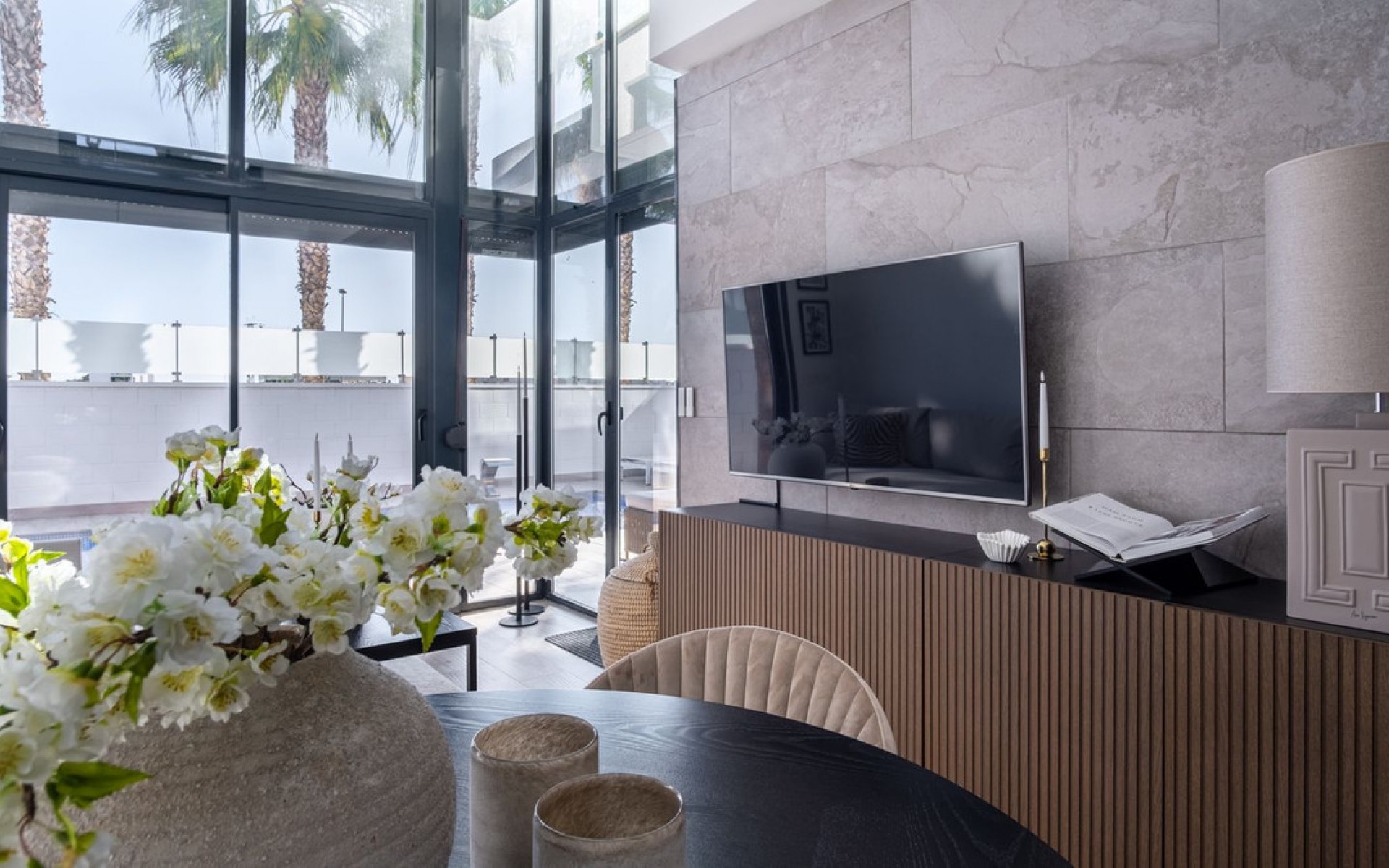 Resale - Villa - Cabo Roig