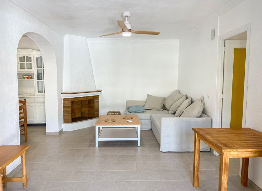 Resale - Villa - Cabo Roig