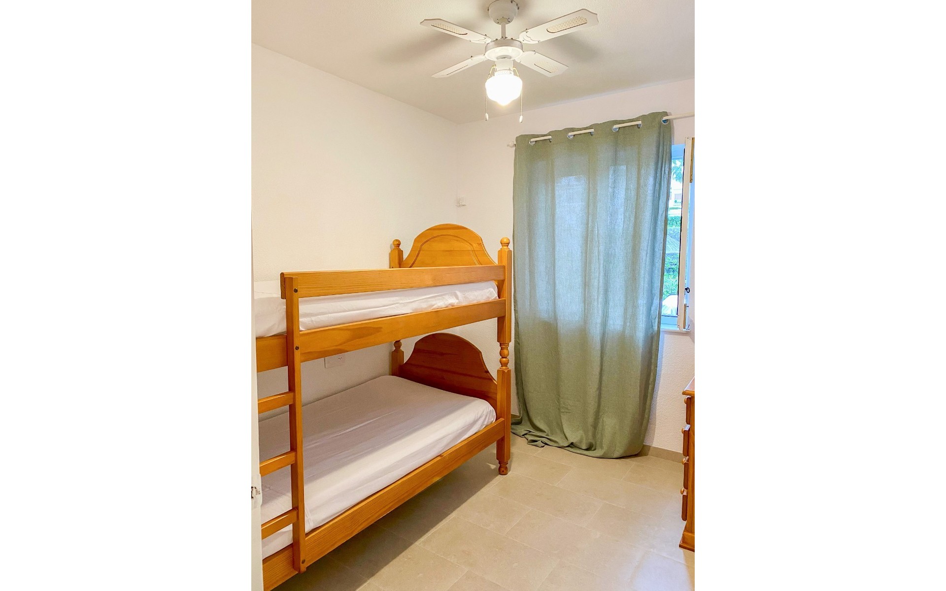 Resale - Villa - Cabo Roig