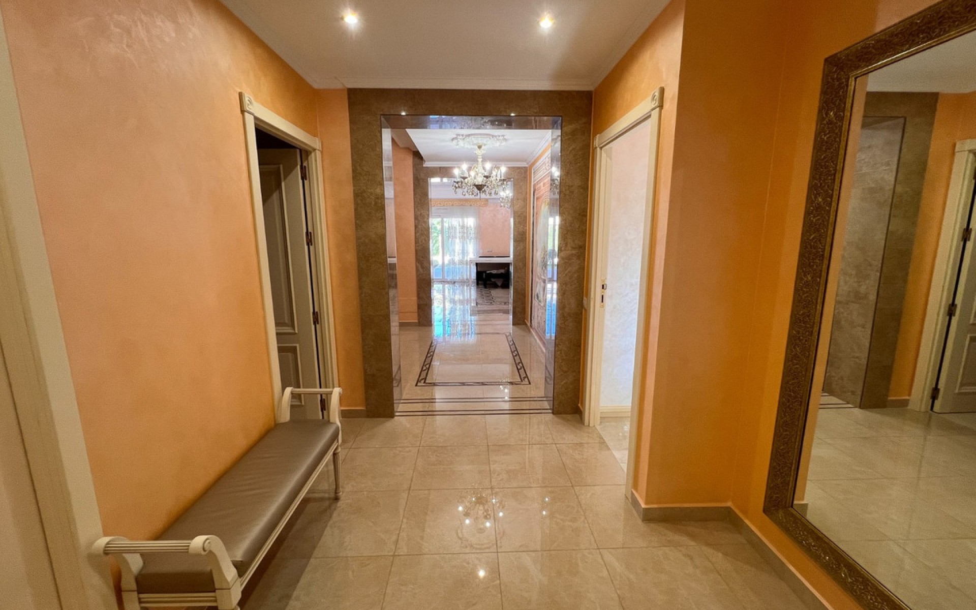 Resale - Villa - Cabo Roig