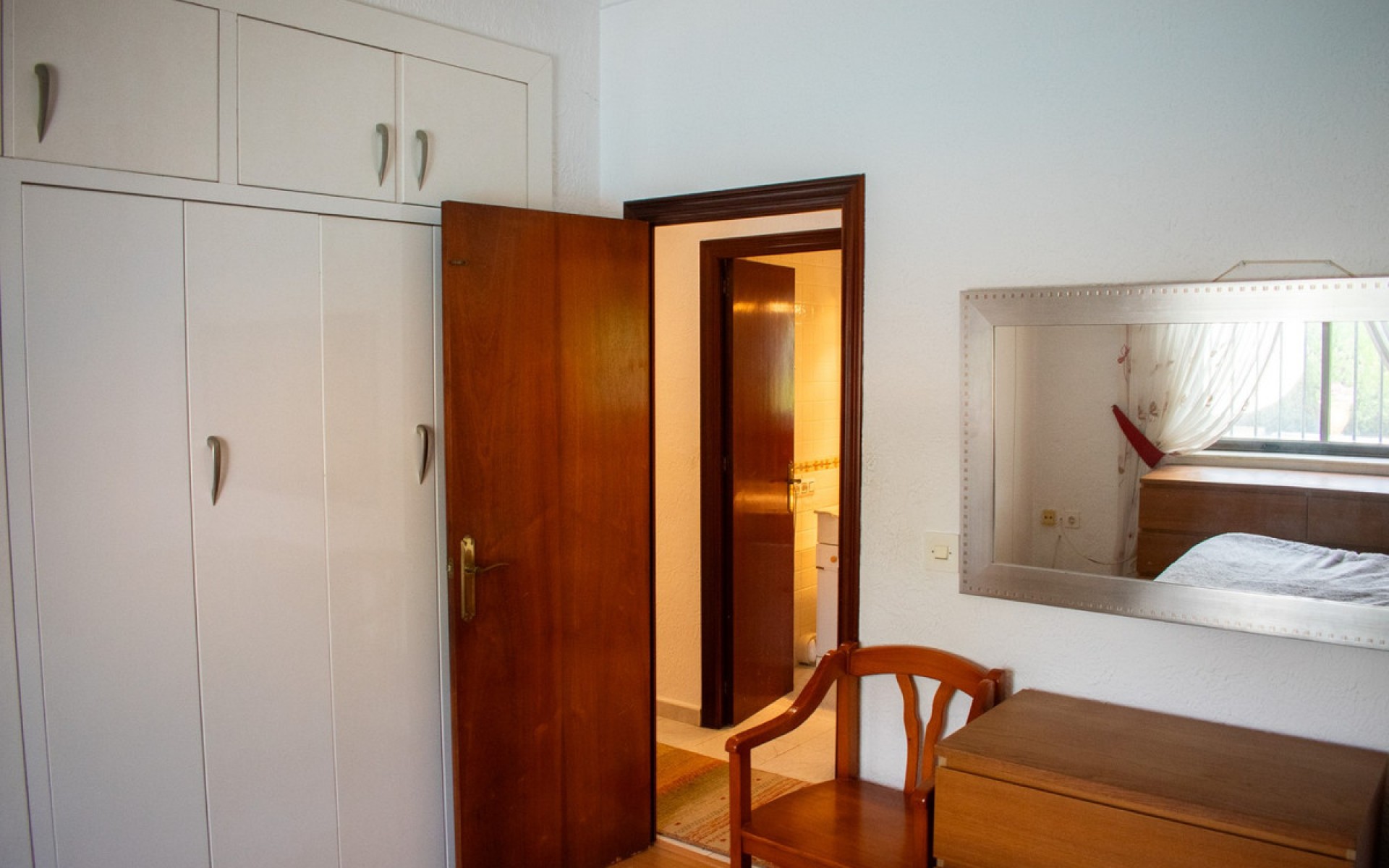 Resale - Villa - Cabo Roig