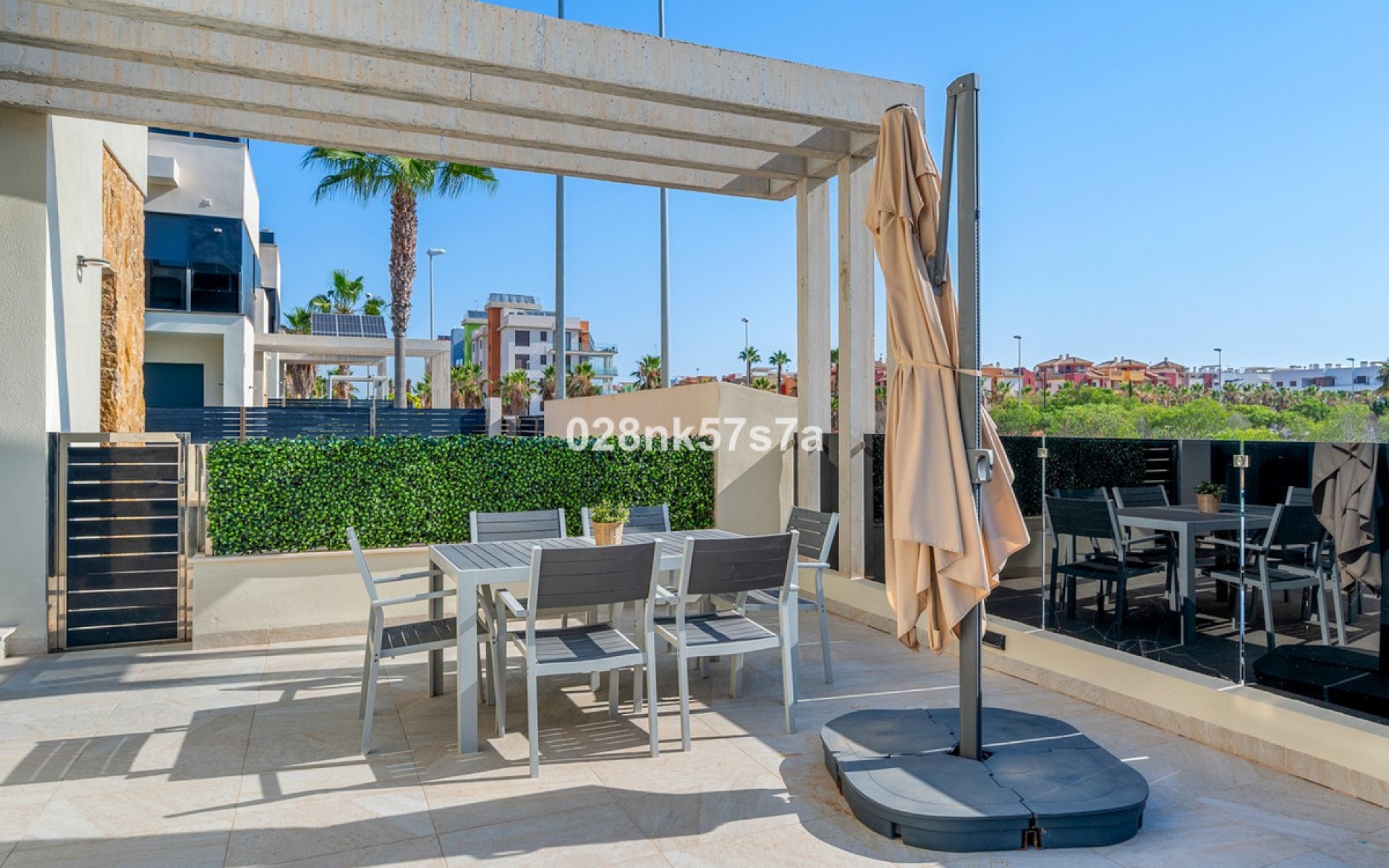 Resale - Villa - Cabo Roig