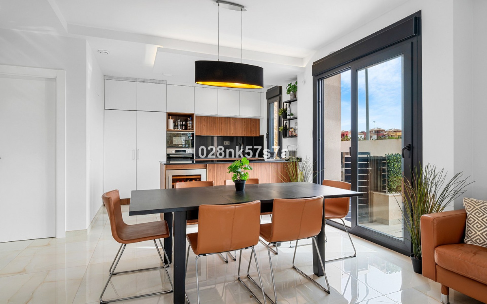 Resale - Villa - Cabo Roig