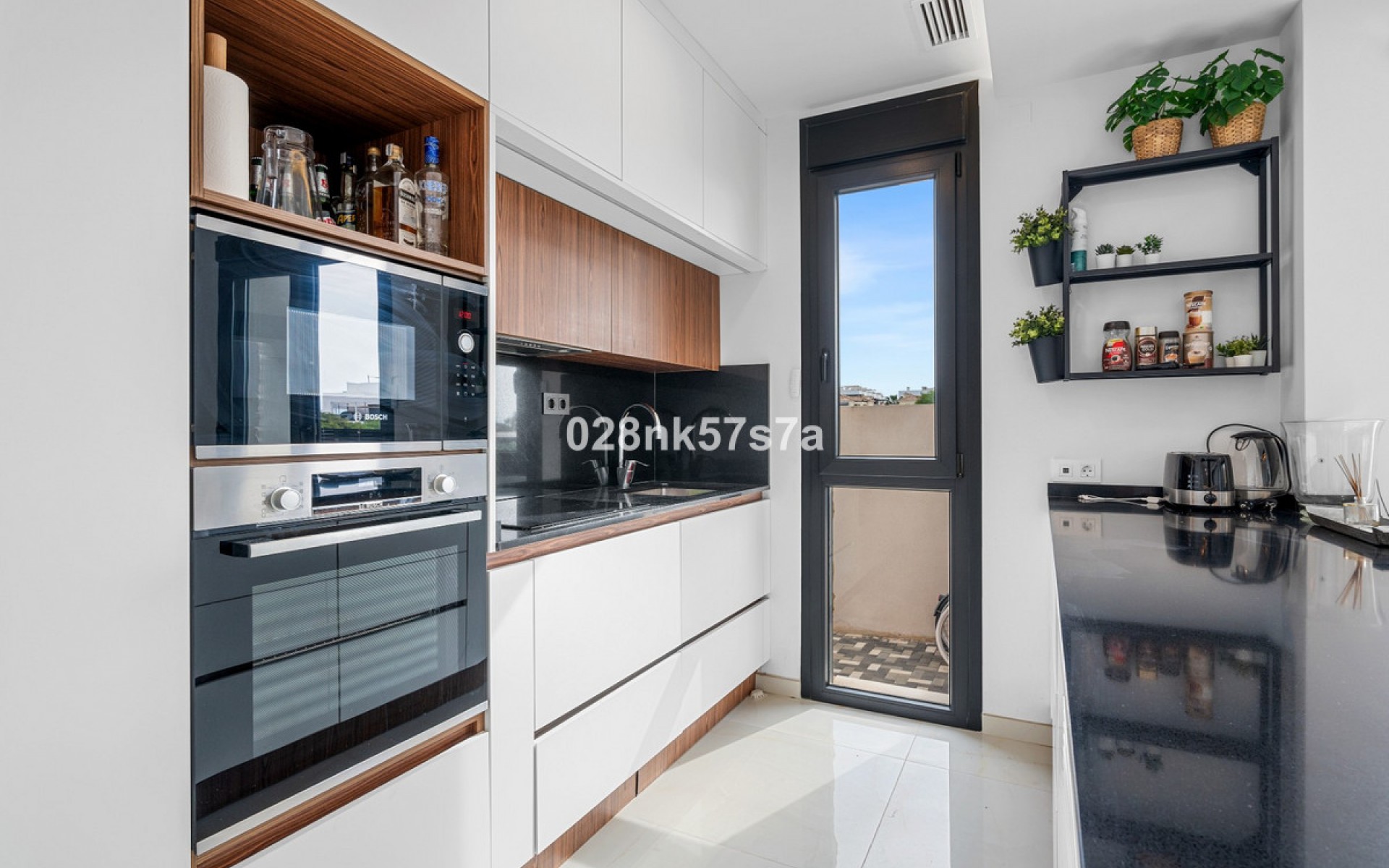 Resale - Villa - Cabo Roig